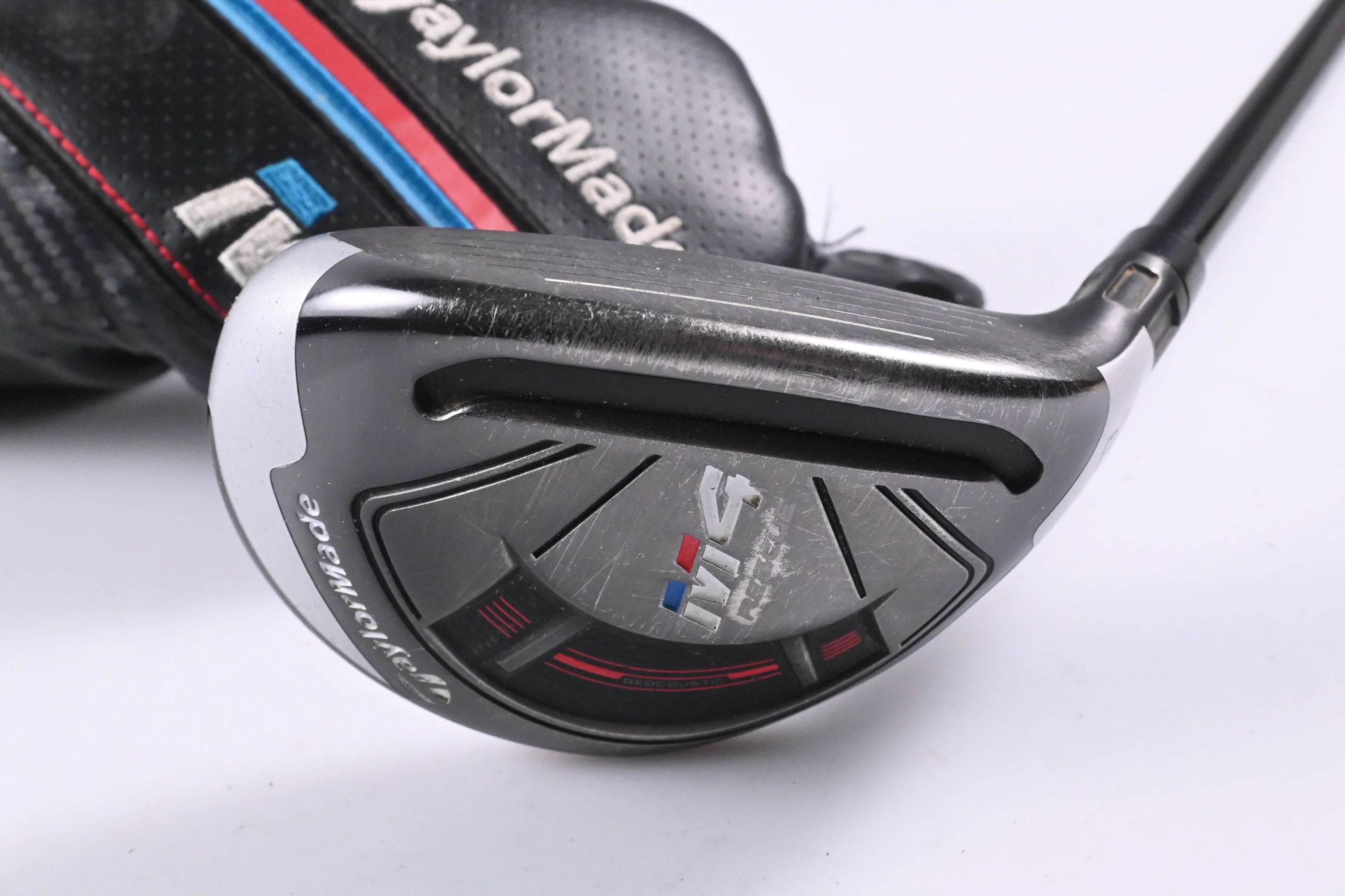 Taylormade M4 #4 Hybrid / 22 Degree / Fujikura Atmos Red 6 Shaft - Image 2