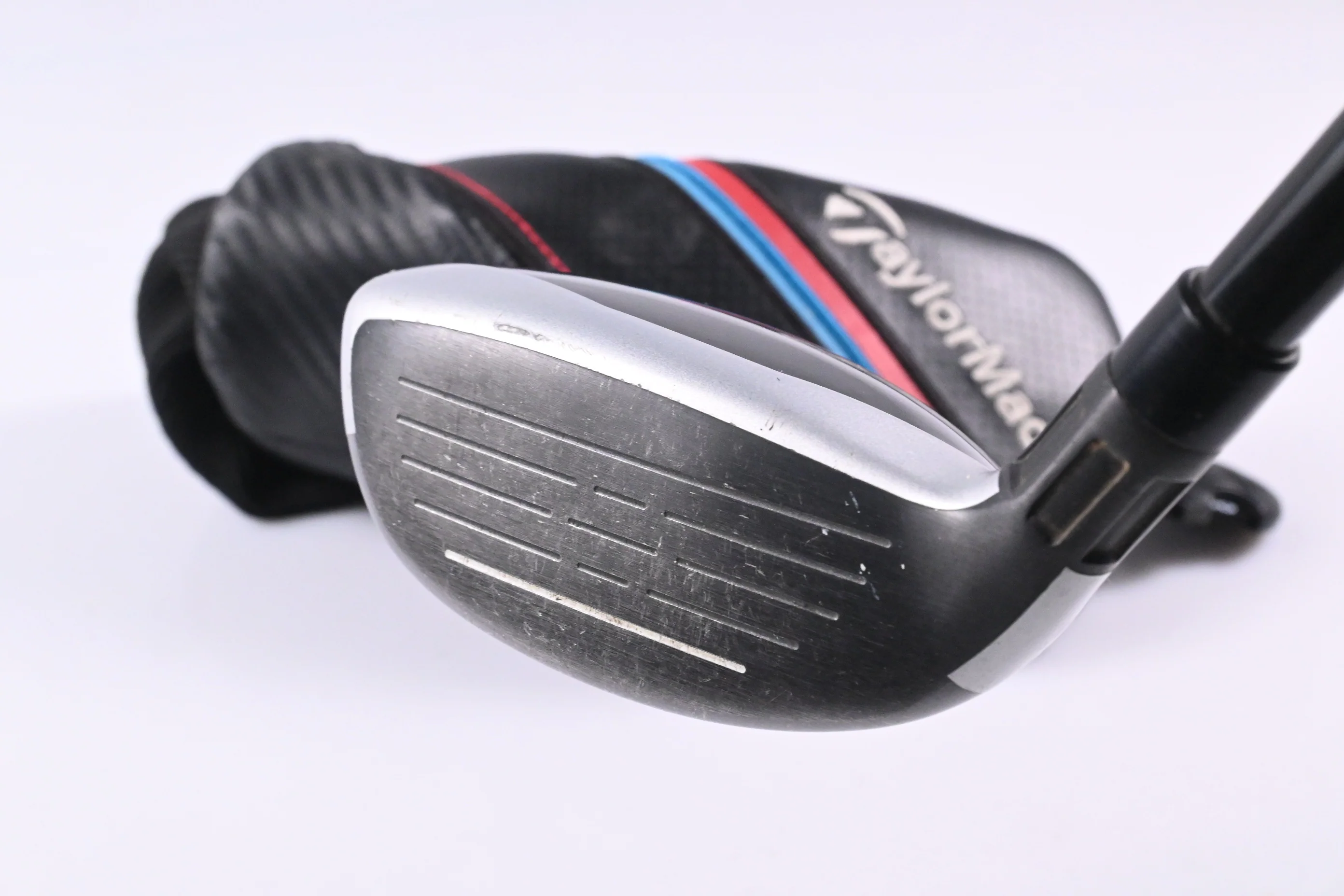 Taylormade M4 #4 Hybrid / 22 Degree / Fujikura Atmos Red 6 Shaft - Image 4