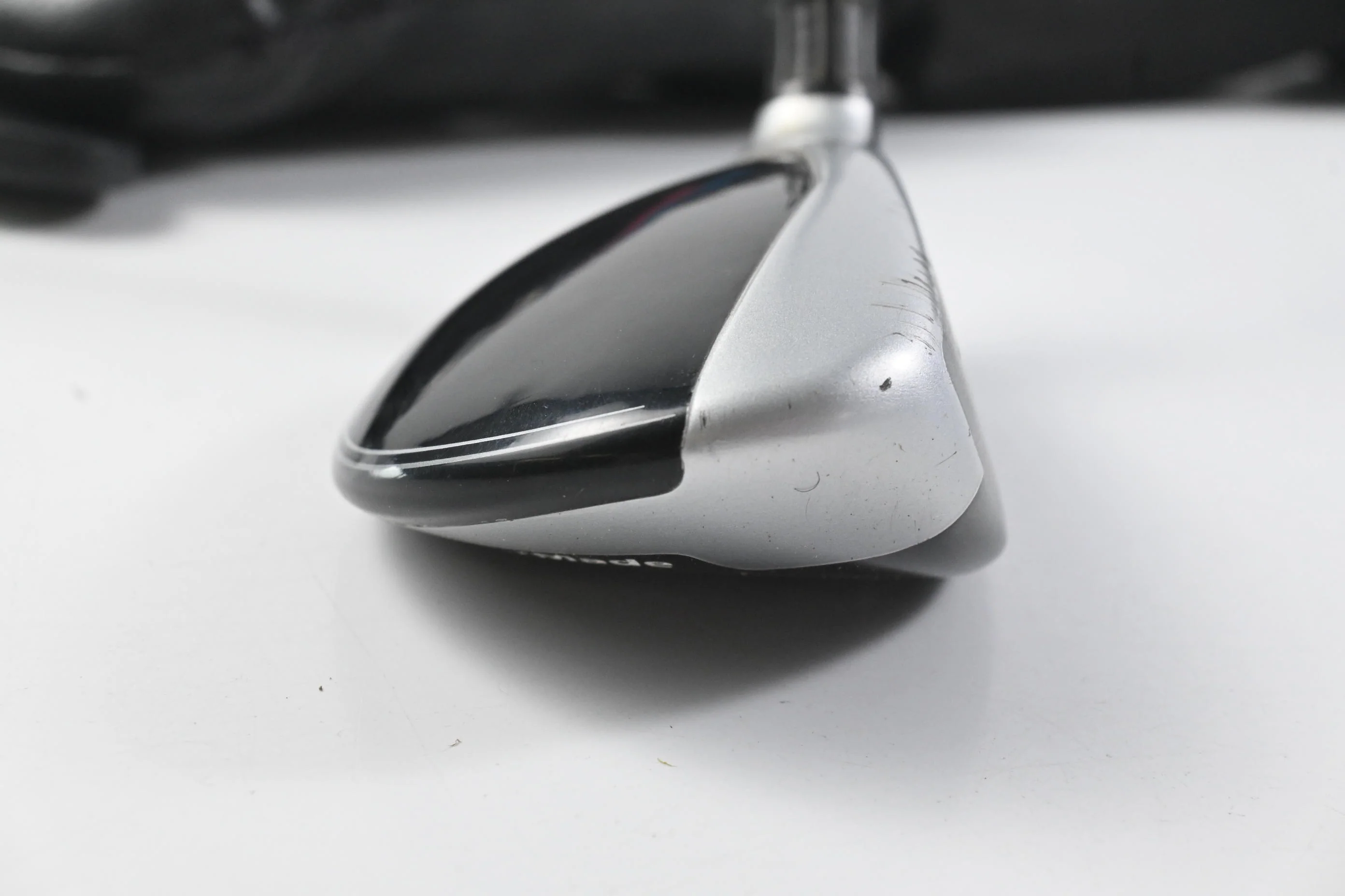 Taylormade M4 #3 Hybrid / 19 Degree / Regular Flex Fujikura Atmos Red 6 Shaft - Image 3