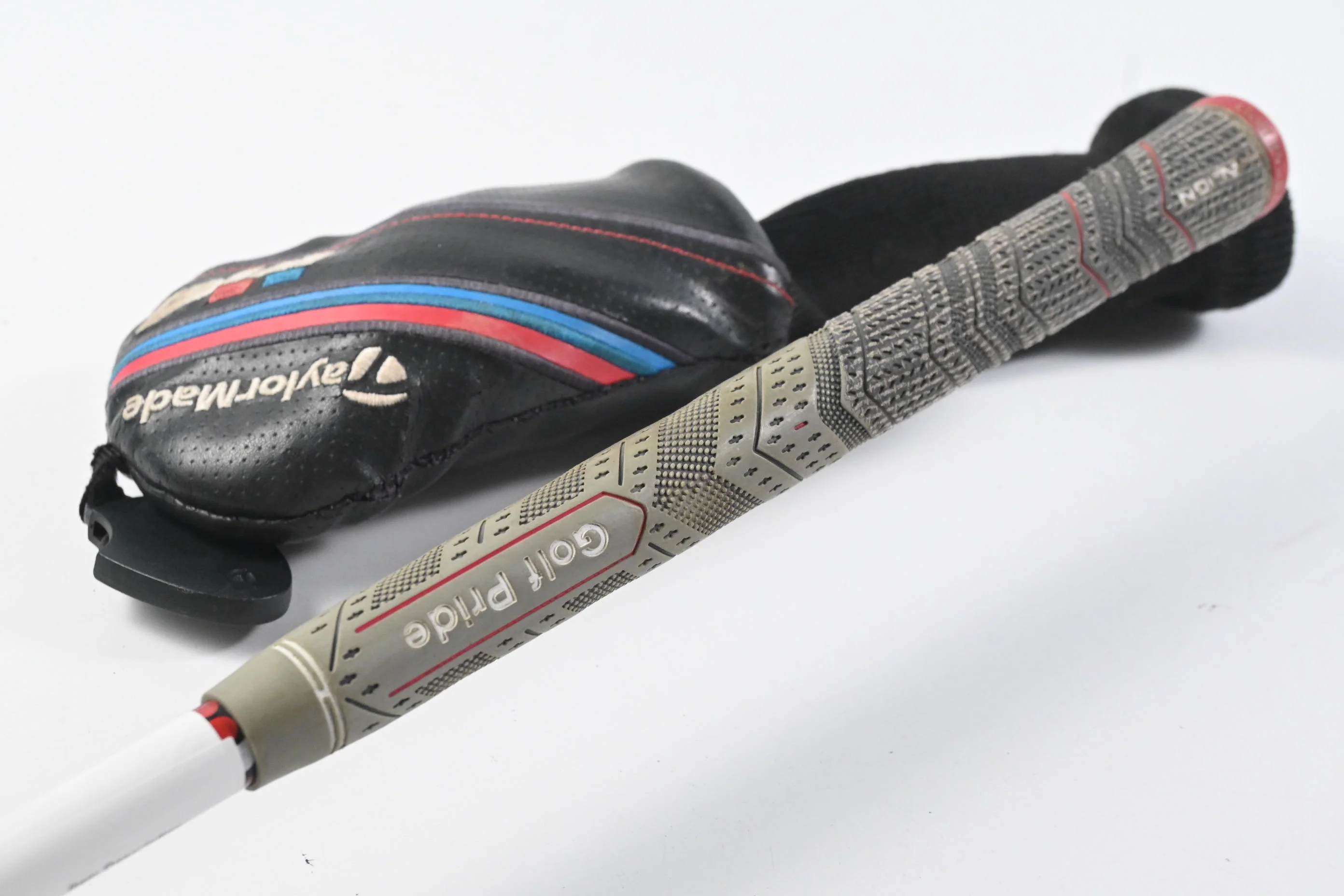 Taylormade M4 #3 Hybrid / 19 Degree / Regular Flex Fujikura Atmos Red 6 Shaft - Image 9