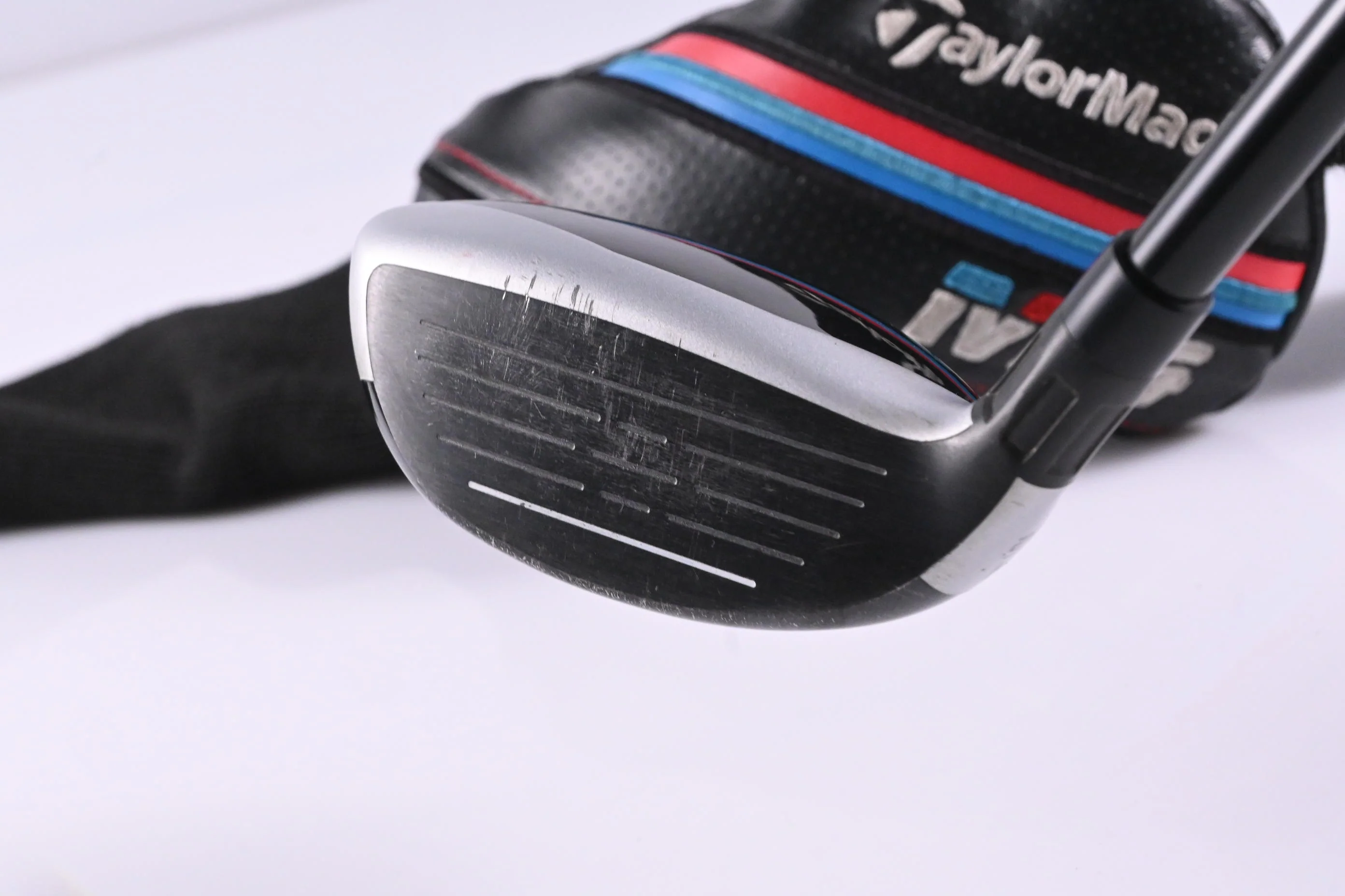 Taylormade M4 #4 Hybrid / 22 Degree / Stiff Flex Fujikura Atmos Red 7 Shaft - Image 4