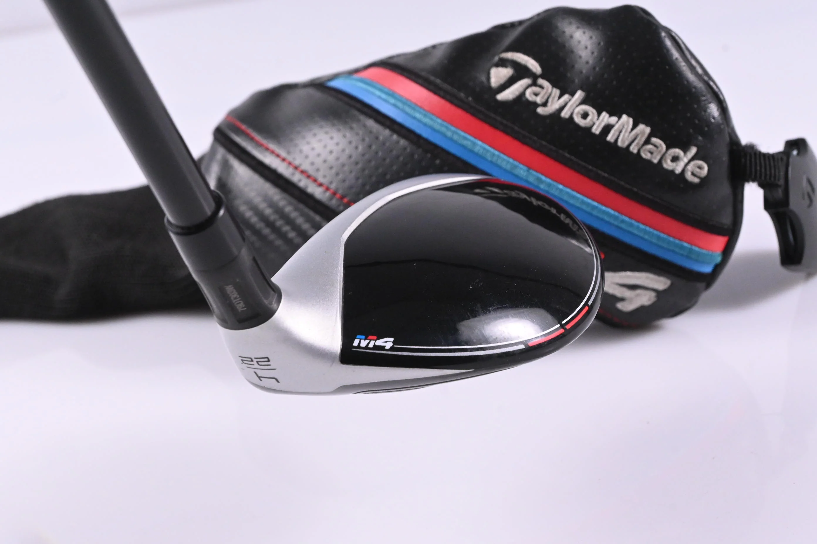 Taylormade M4 #4 Hybrid / 22 Degree / Stiff Flex Fujikura Atmos Red 7 Shaft - Image 5