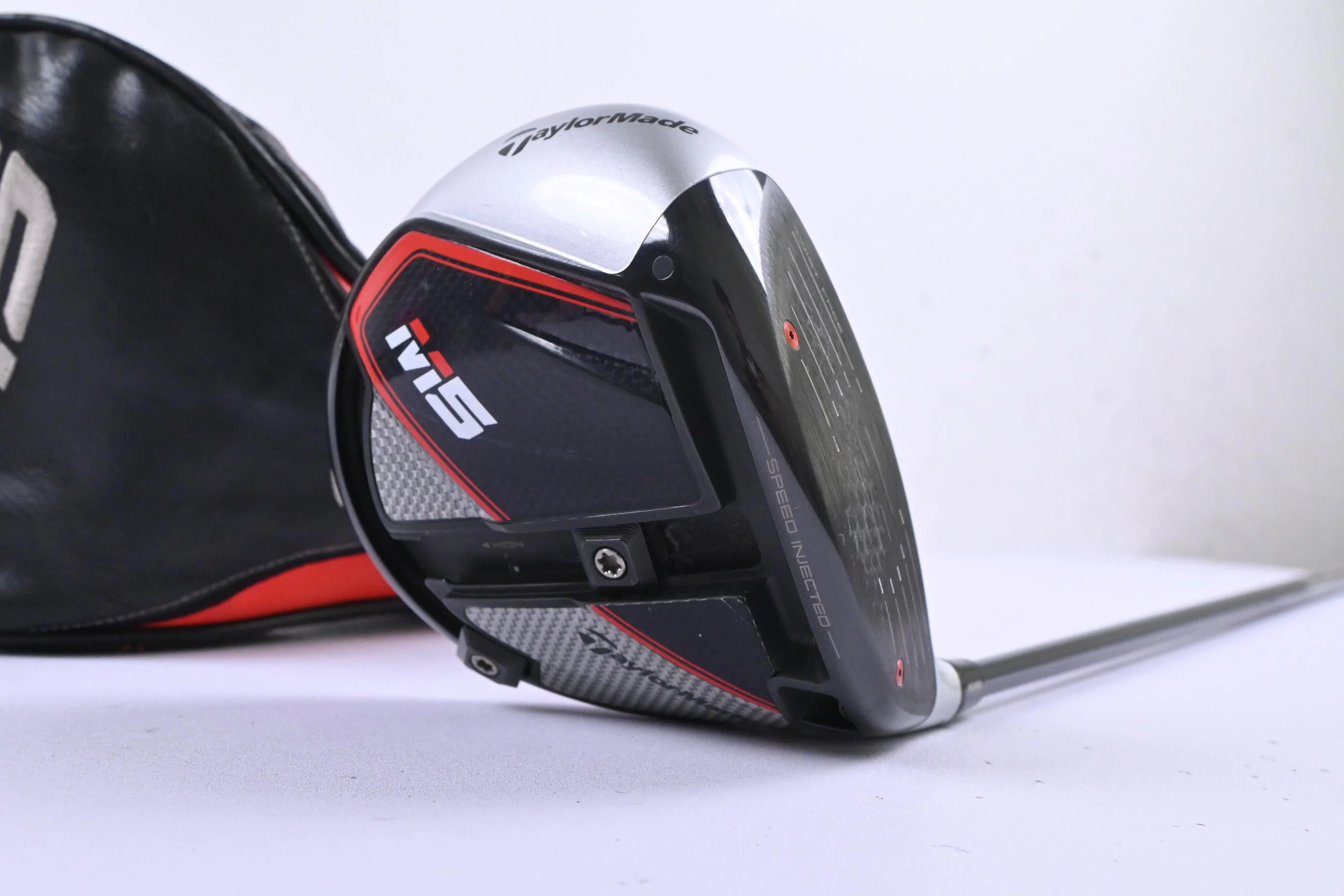 Taylormade M5 Driver / 9 Degree / Stiff Flex Fujikura Speeder Evolution 661