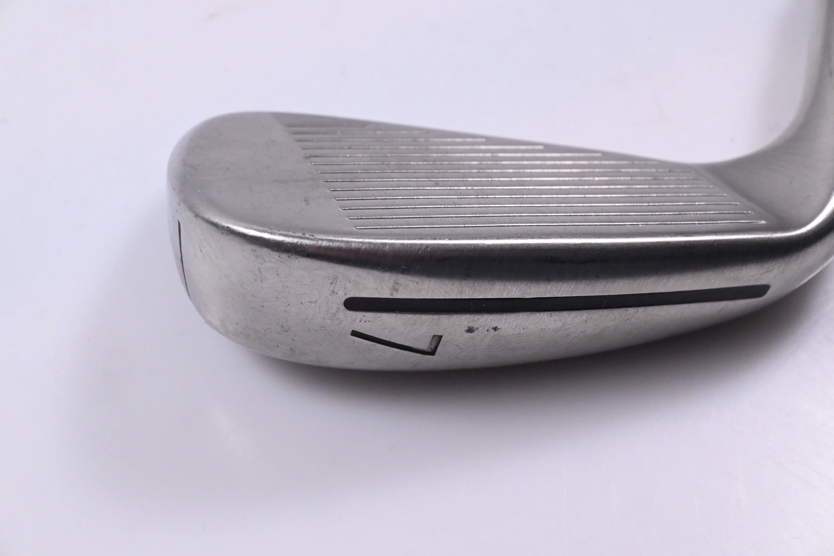 Taylormade M5 #7 Iron / 30 Degree / Regular Flex XP 100 R300 Shaft - Image 3
