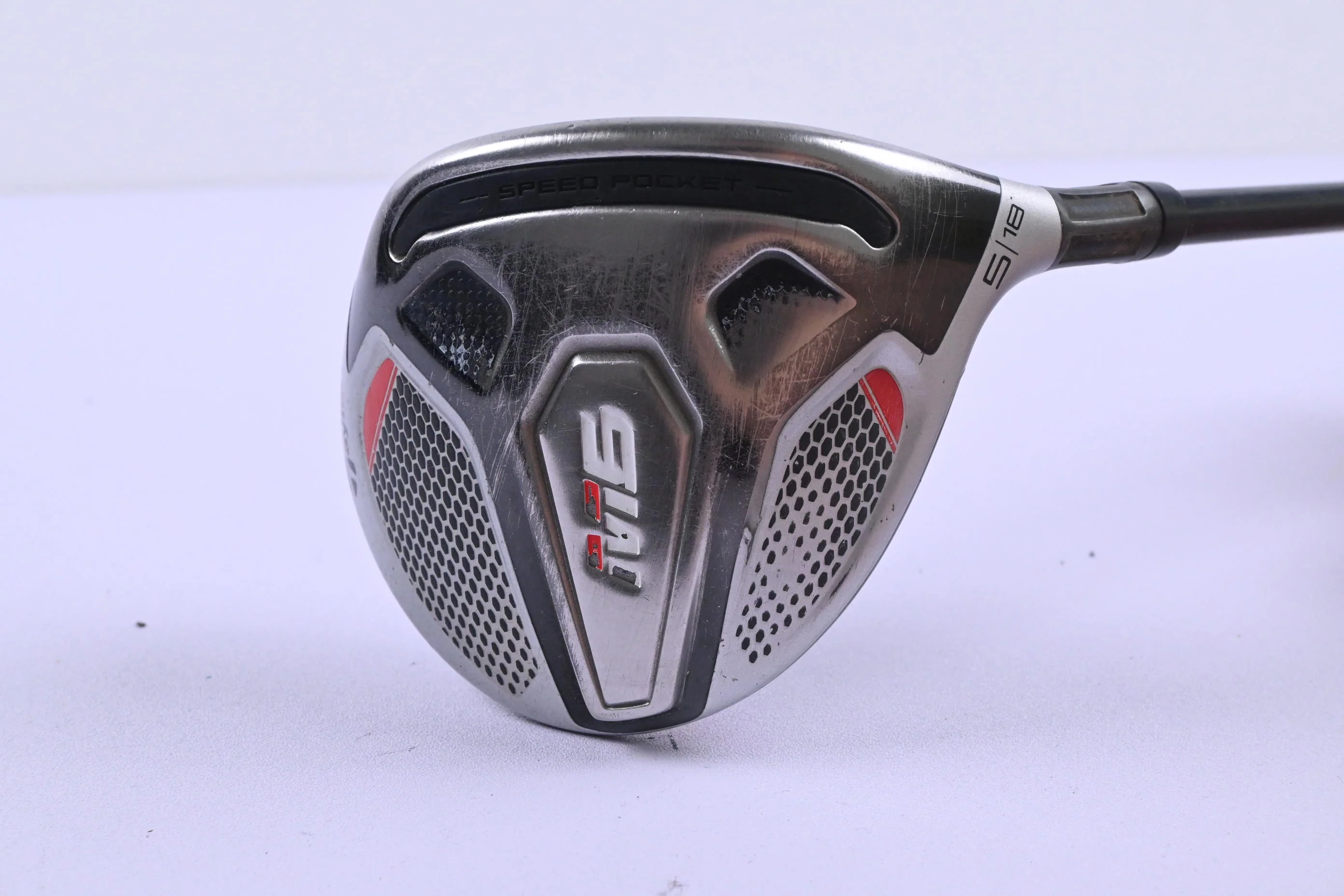 Taylormade M6 #5 Wood / 18 Degree / Regular Flex Fujikura Atmos Red 5 Shaft - Image 2