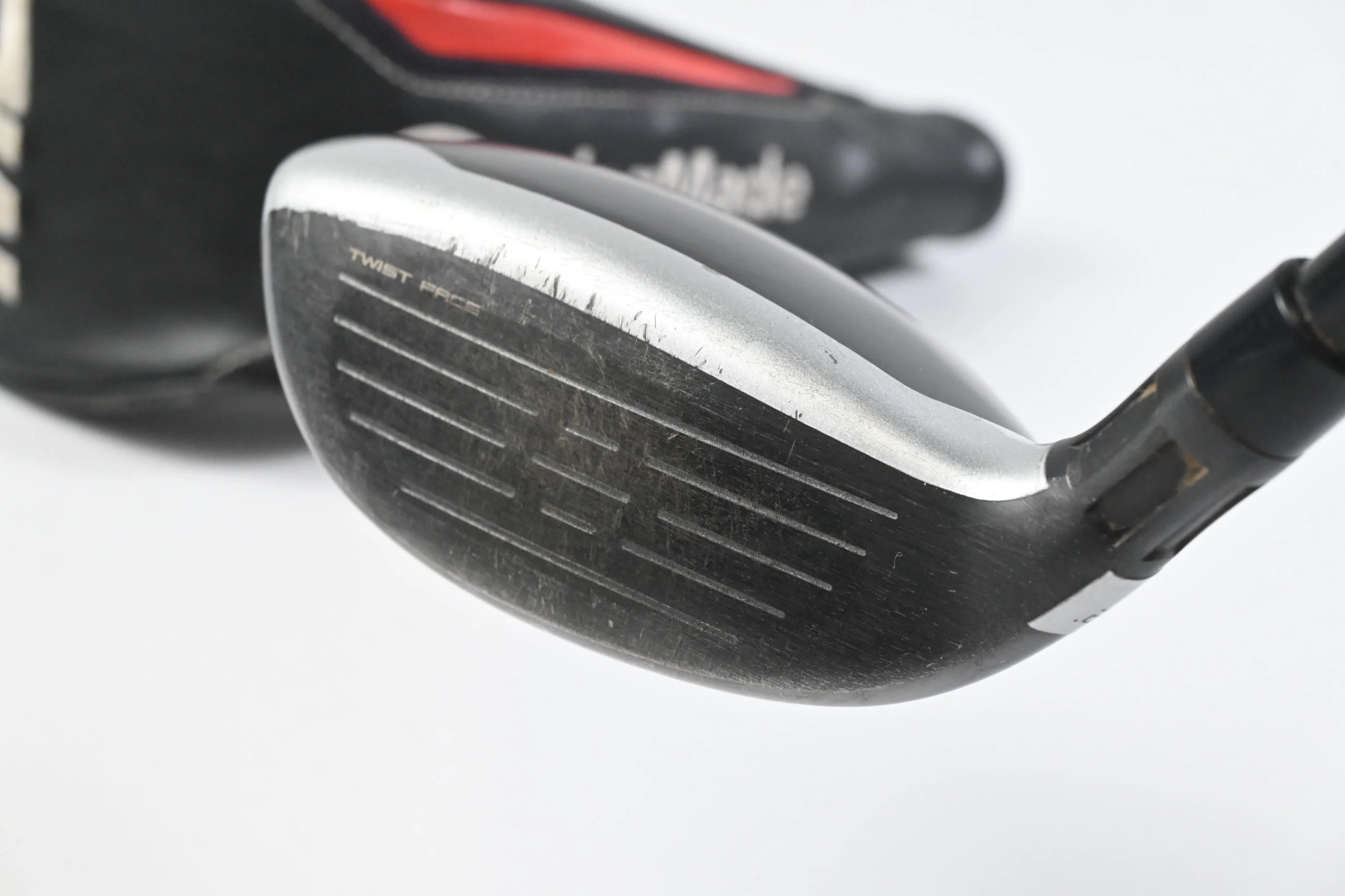 Taylormade M6 #4 Hybrid / 22 Degree / Regular Flex Fujikura Atmos Orange 6 - Image 4