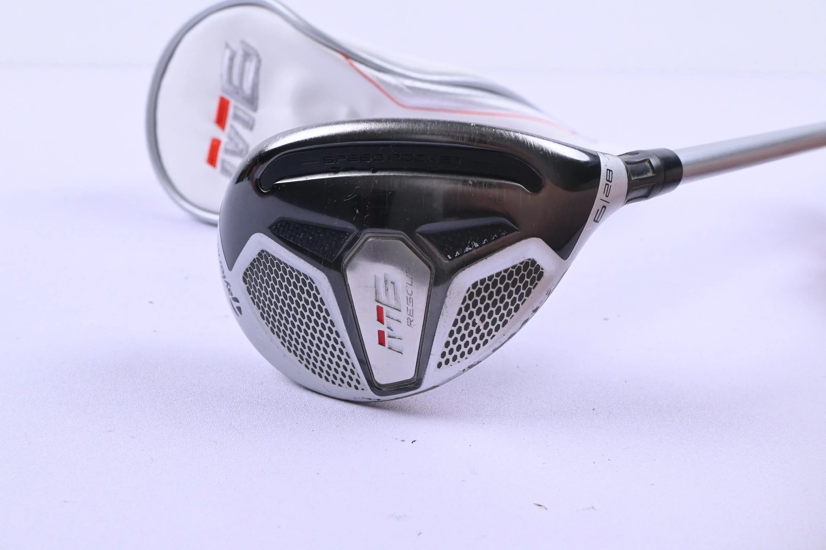 Ladies Taylormade M6 #6 Hybrid / 28 Degree / Ladies Flex Taylormade 45 Shaft - Image 2