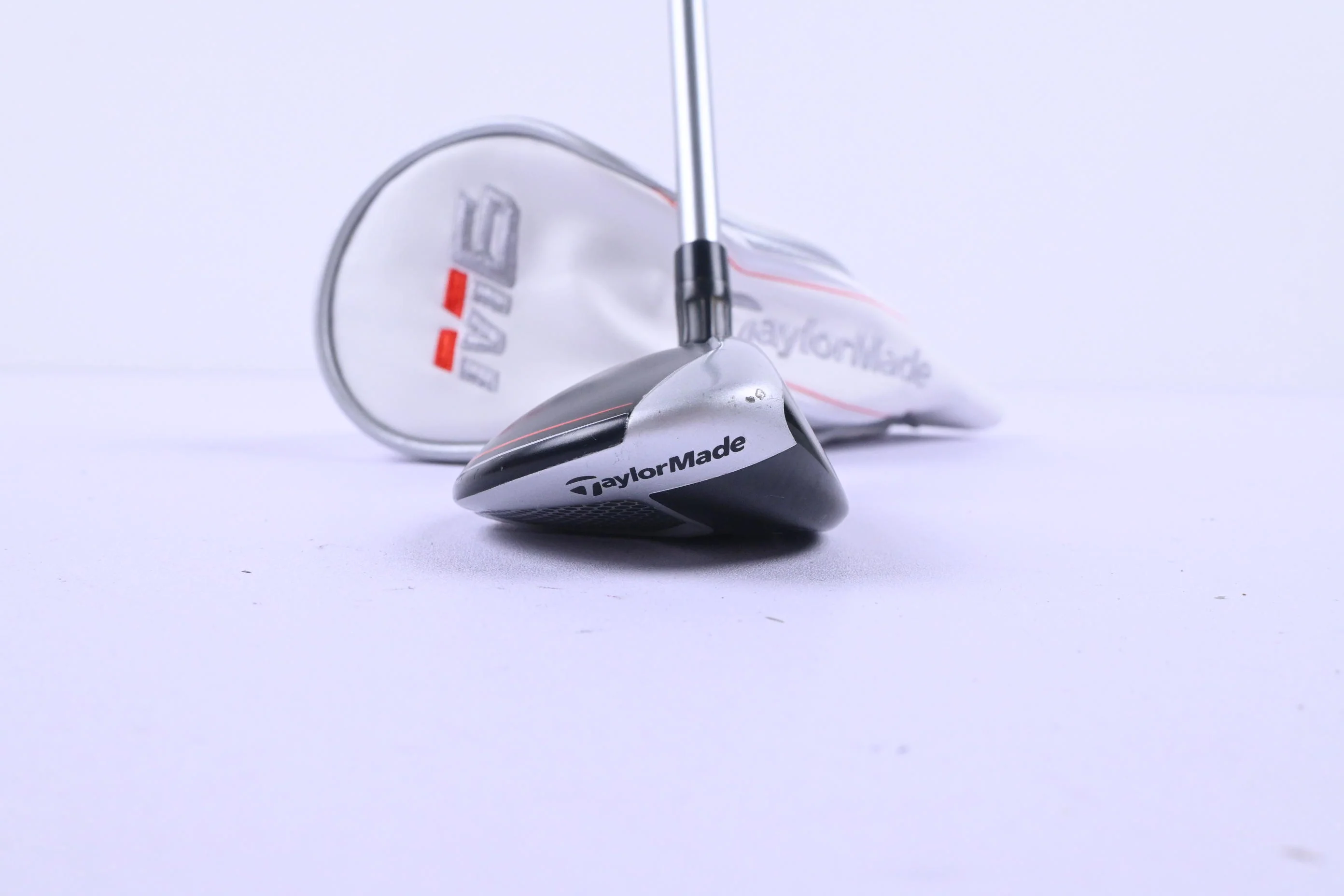 Ladies Taylormade M6 #6 Hybrid / 28 Degree / Ladies Flex Taylormade 45 Shaft - Image 3