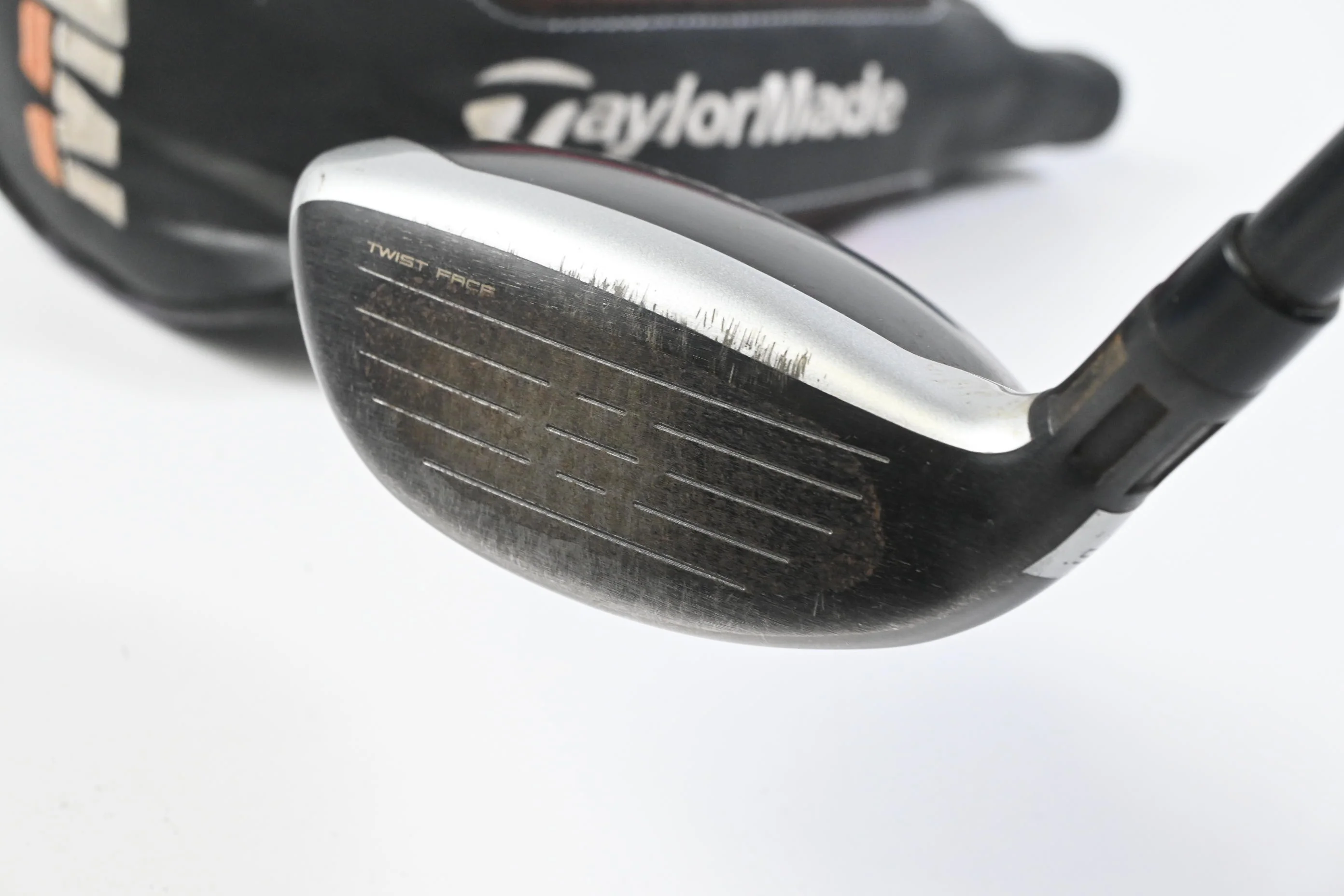 Taylormade M6 #5 Hybrid / 25 Degree / Senior Flex Fujikura Atmos Red 5 Shaft - Image 4