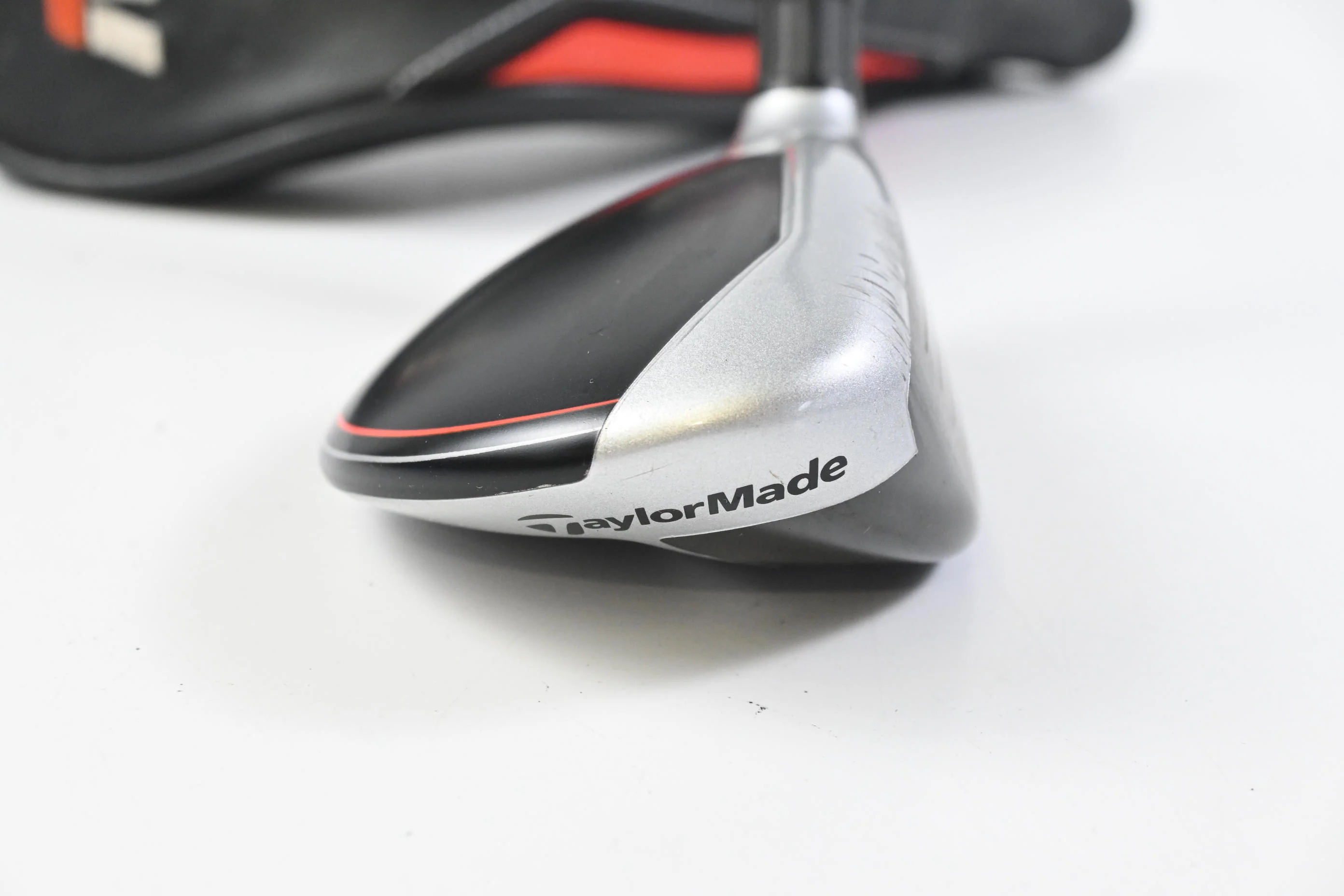 Taylormade M6 #3 Hybrid / 19 Degree / Stiff Flex Fujikura Atmos Red 7 Shaft - Image 3