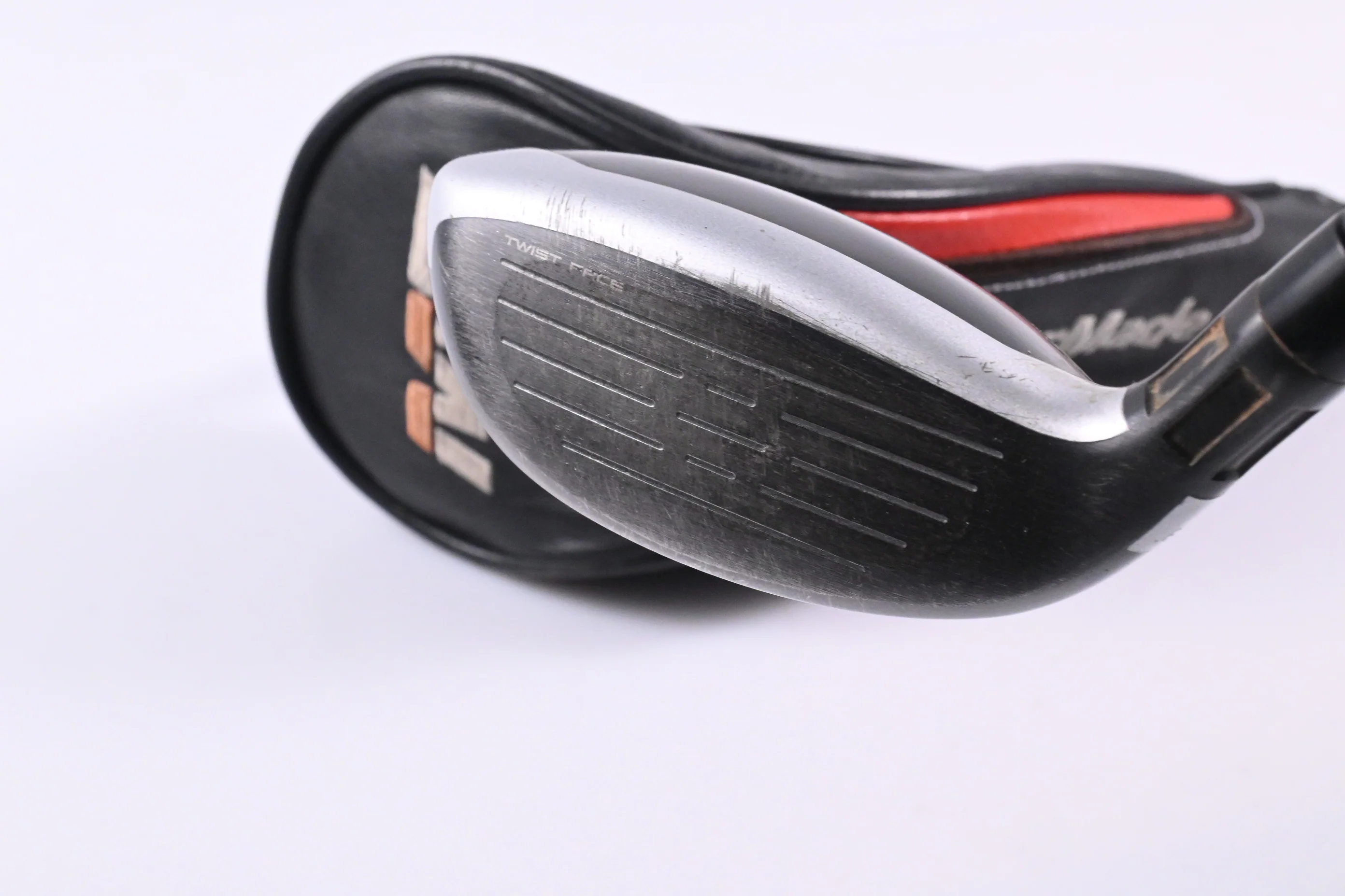 Taylormade M6 #3 Hybrid / 19 Degree / Regular Flex Fujikura Atmos Orange 6 Shaft - Image 4