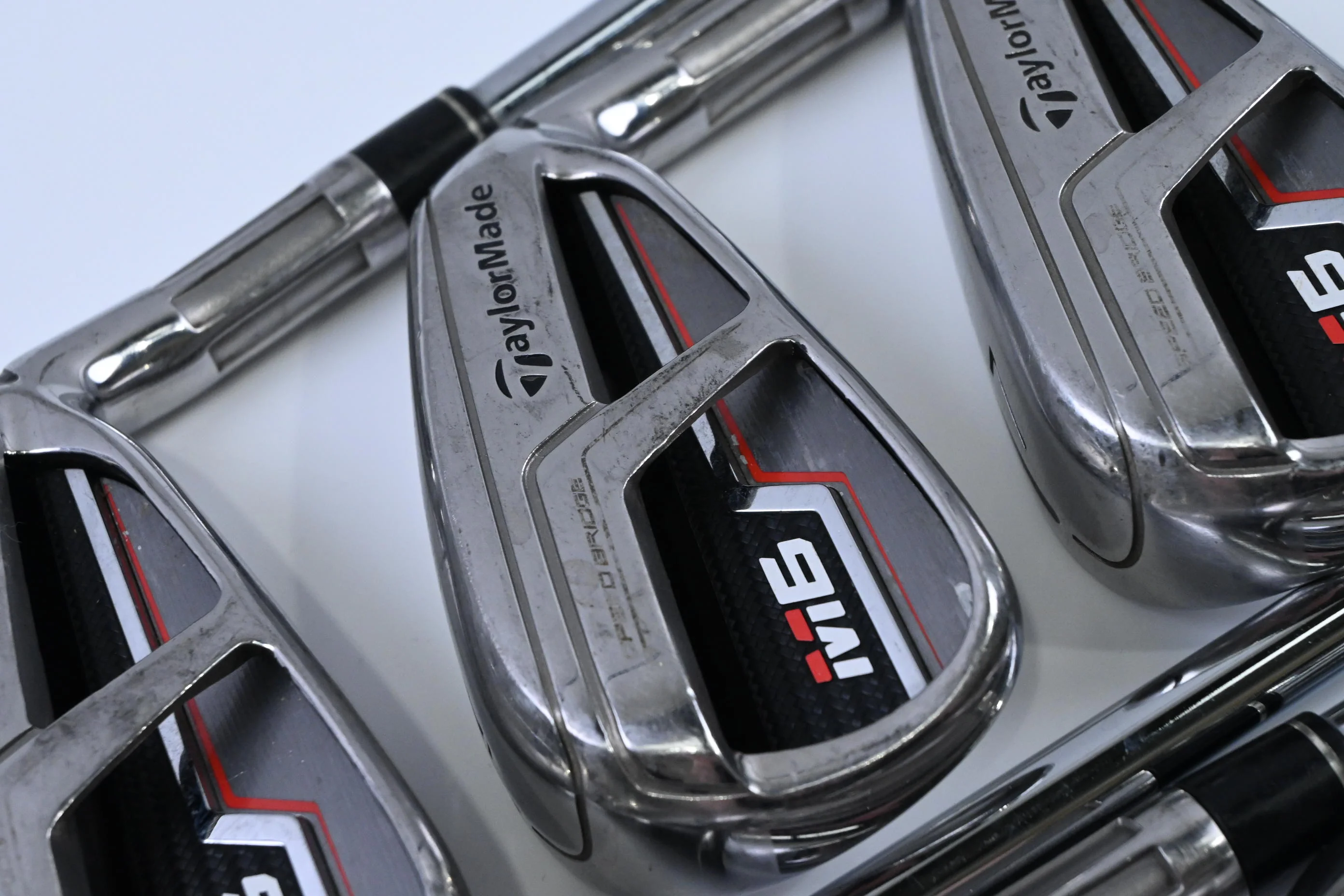 Taylormade M6 Irons / 5-PW+AW / Regular Flex KBS Max 85 Shafts