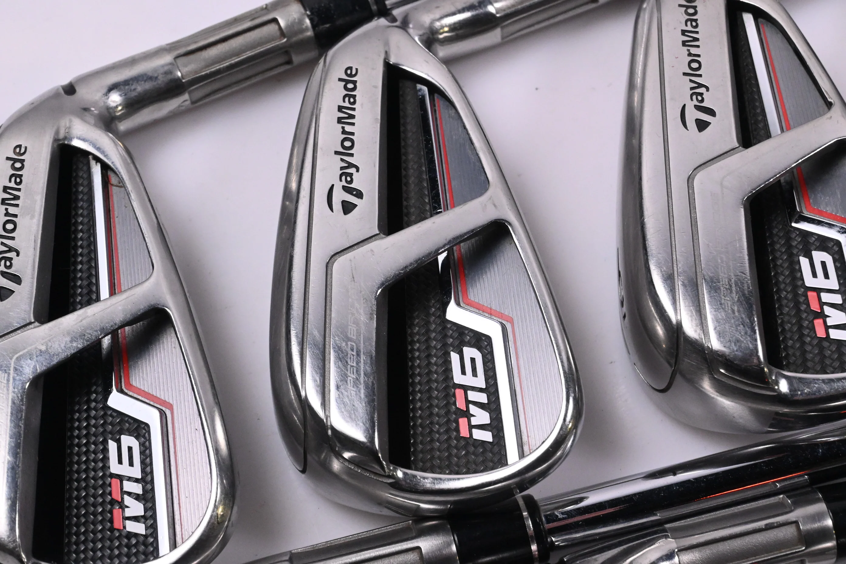 Taylormade M6 Irons / 4-PW+GW / Regular Flex KBS MAX 85 Shafts