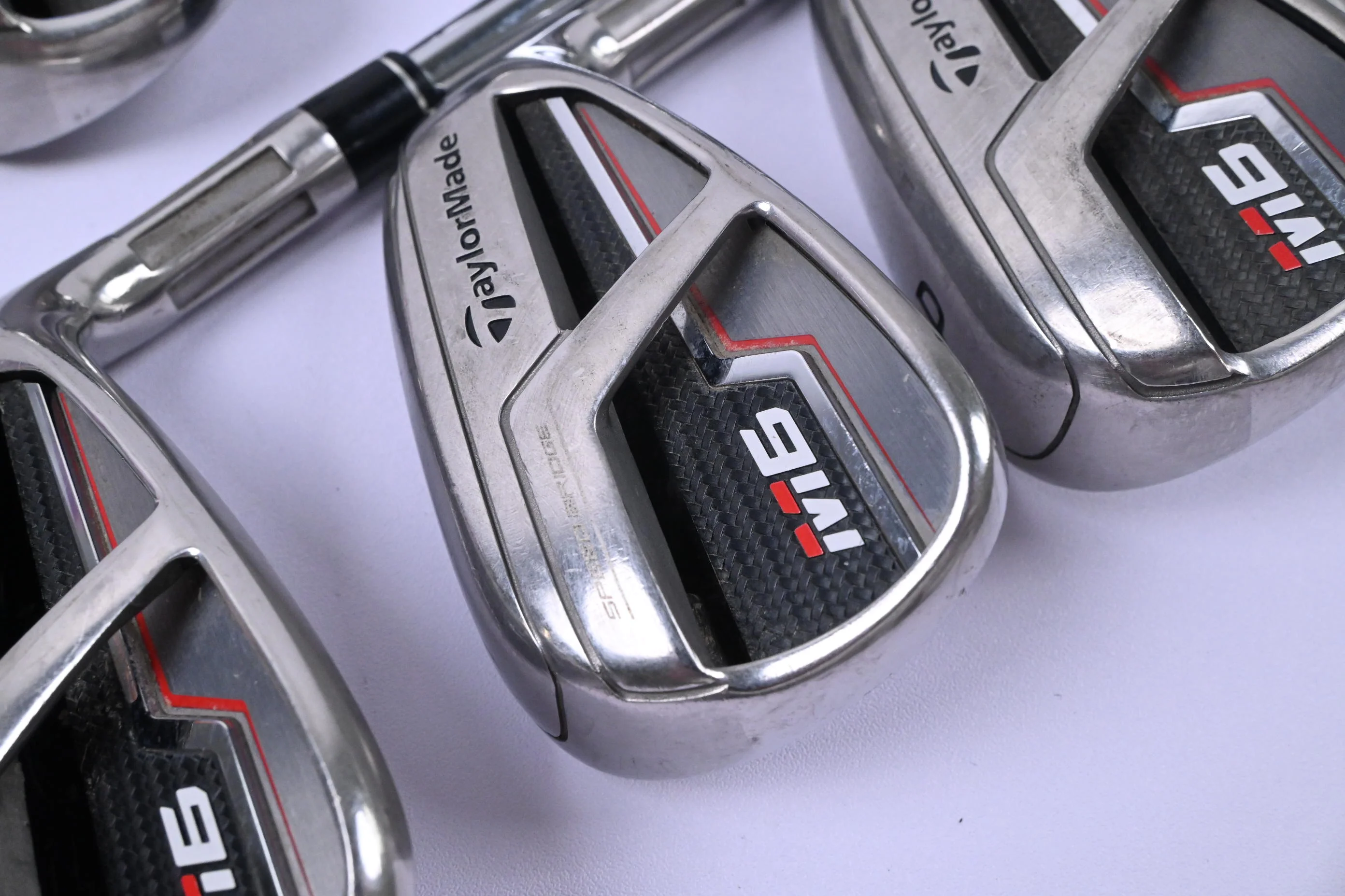 Taylormade M6 Irons / 5-PW+GW / Regular Flex KBS MAX 85 Shafts