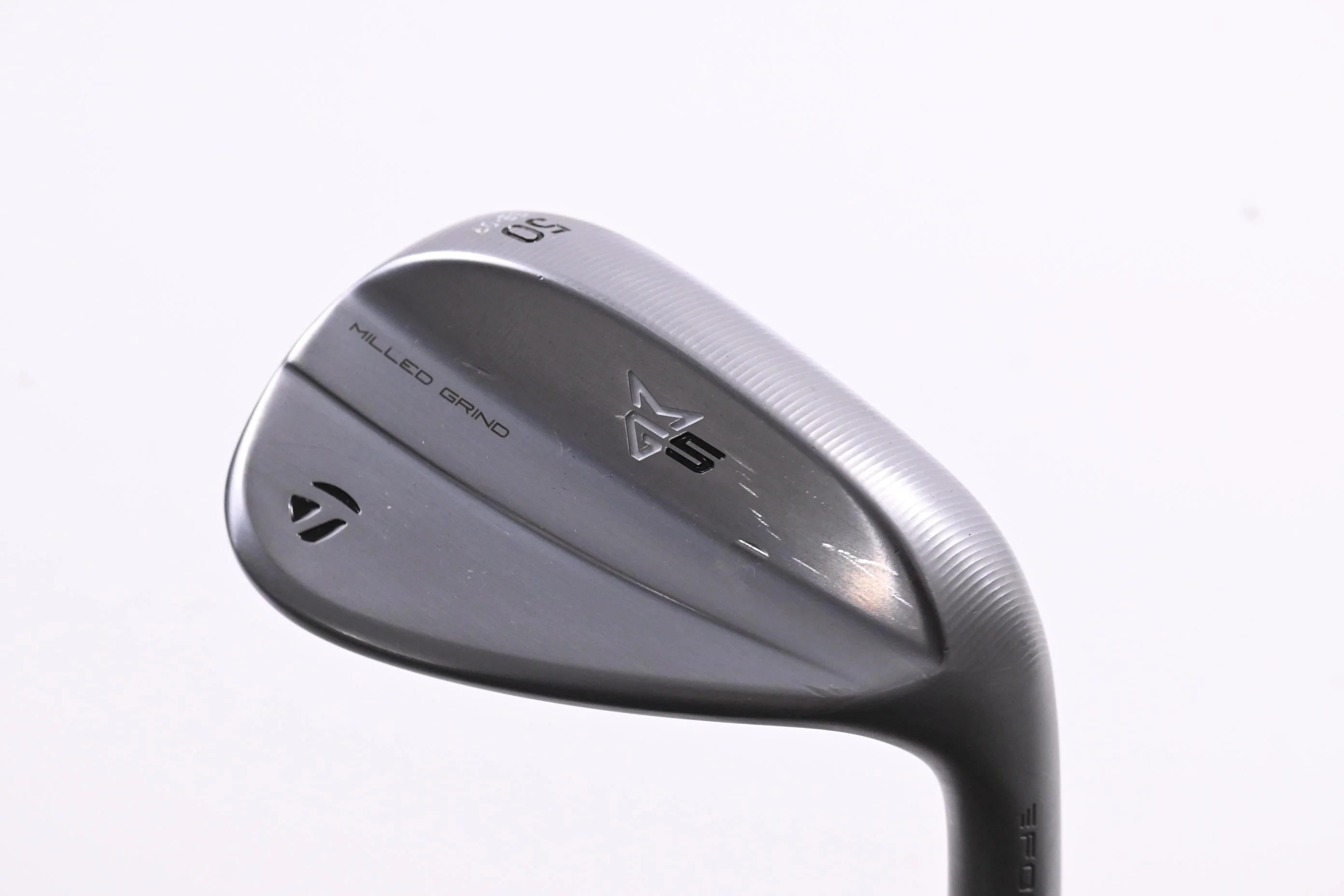 Taylormade Milled Grind 5 Gap Wedge / 50 Degree / Wedge Flex UST Recoil Dart 80