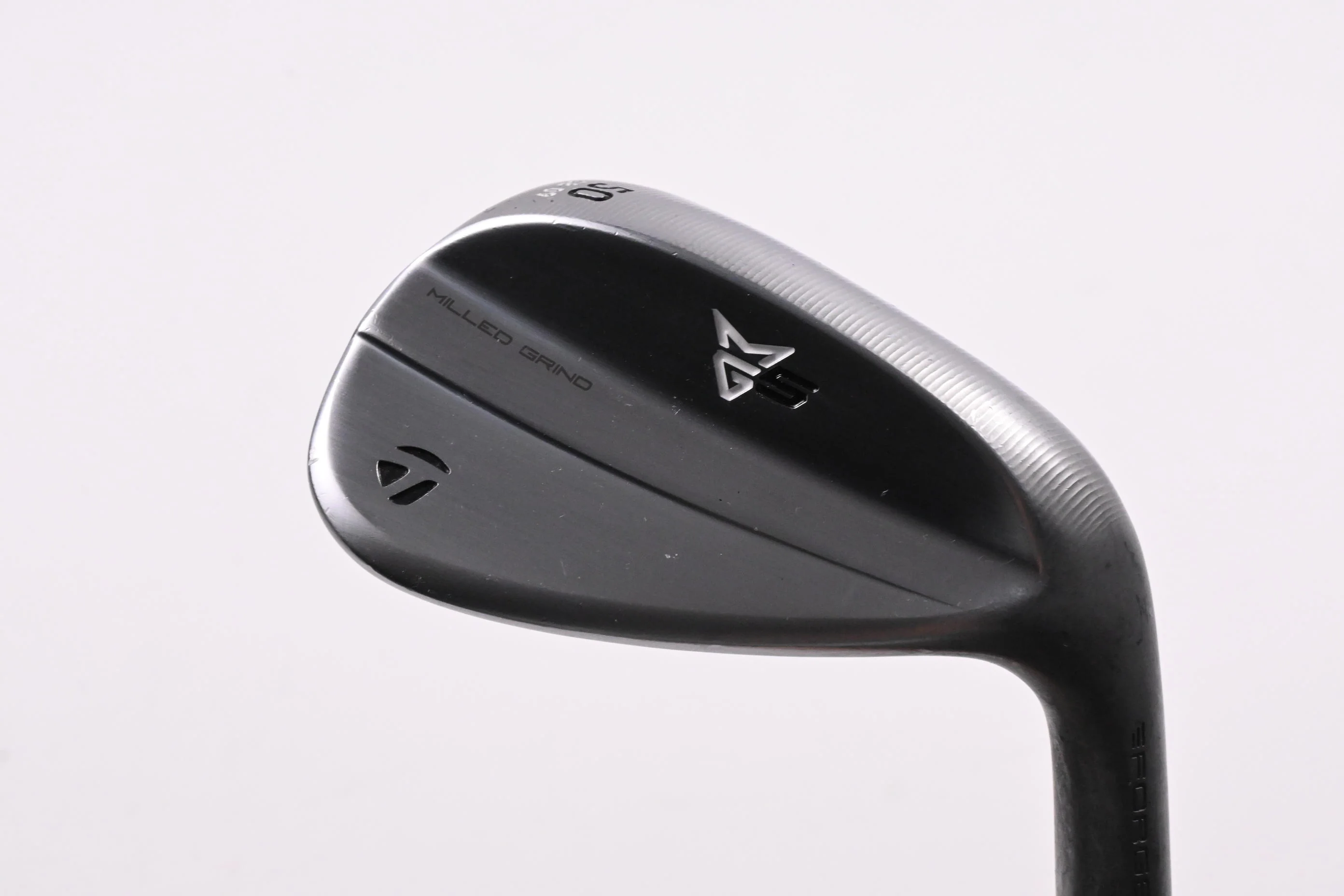 Taylormade Milled Grind 5 Gap Wedge / 50 Degree / X-Flex Dynamic Gold X100 Shaft