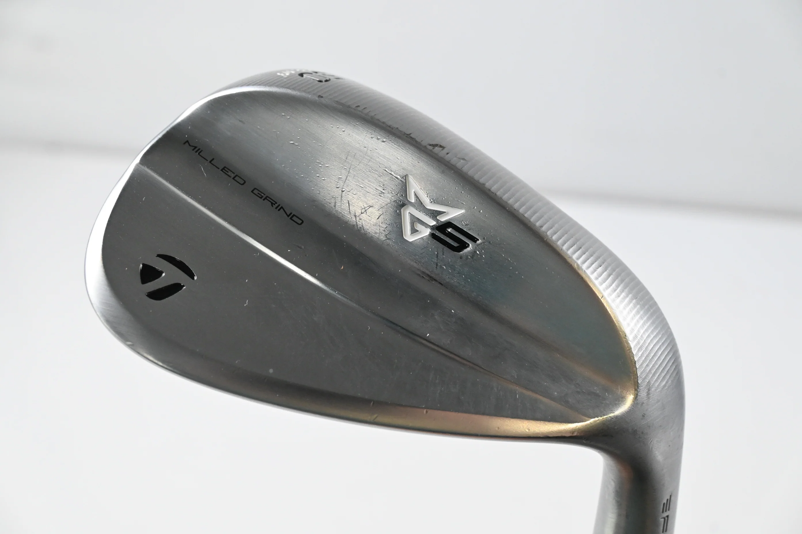Taylormade Milled Grind 5 Gap Wedge / 50 Degree / Wedge Flex Dynamic Gold 115
