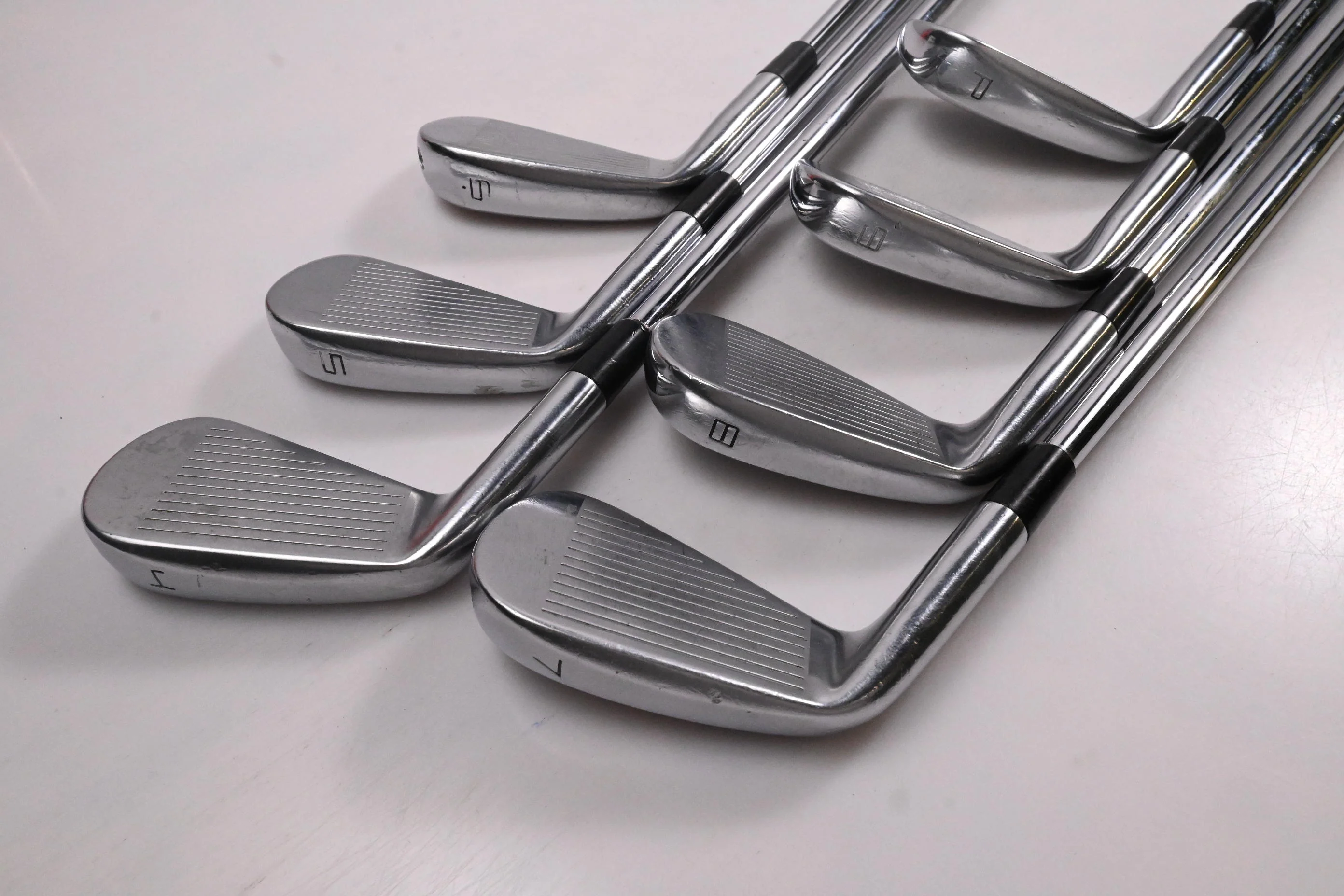 Taylormade P760 Irons / 4-PW / Stiff Flex Dynamic Gold 120 S300 Shafts - Image 4