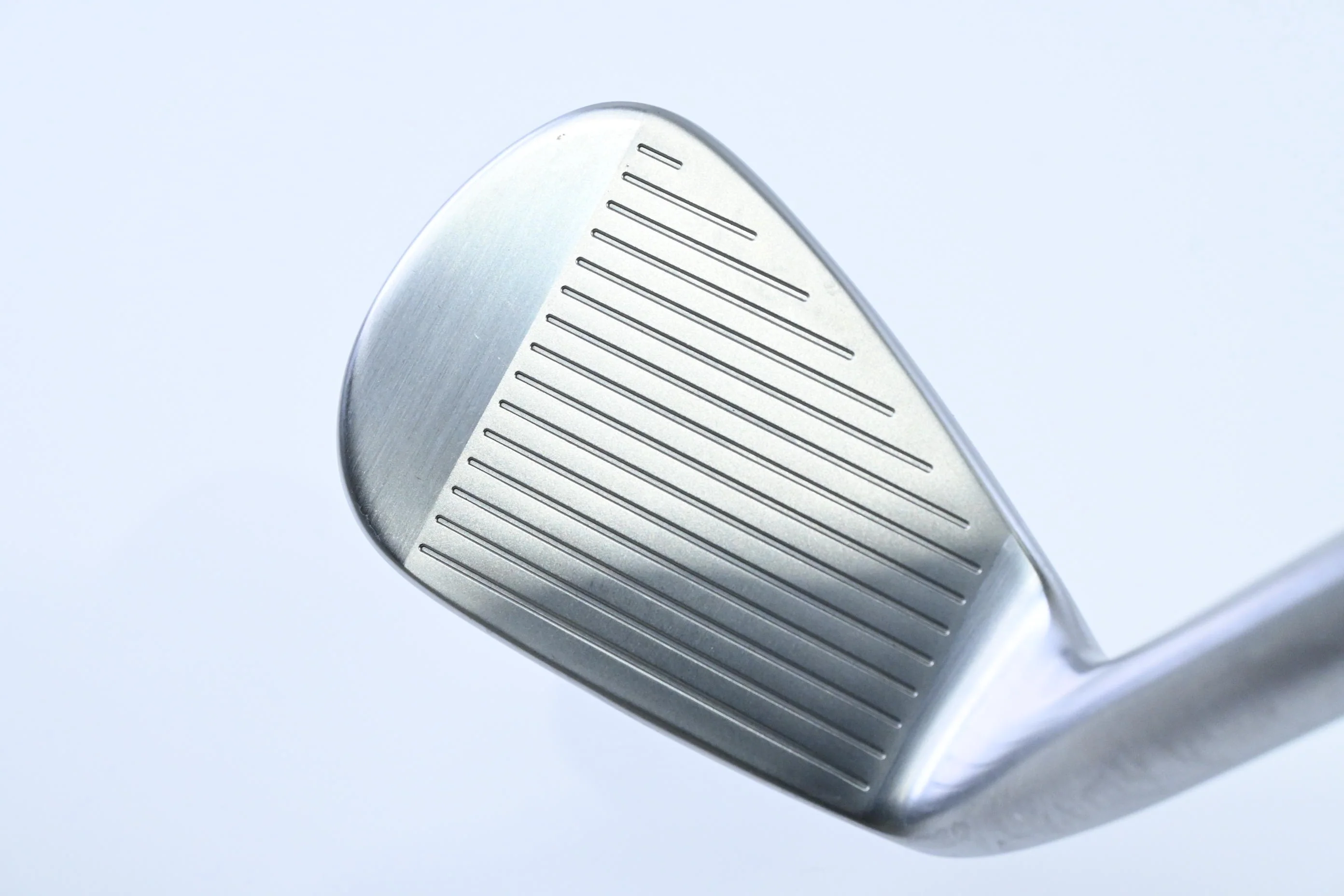 Taylormade P770 2020 Gap Wedge / 52 Degree / Stiff Flex KBS Tour 120 Shaft - Image 2