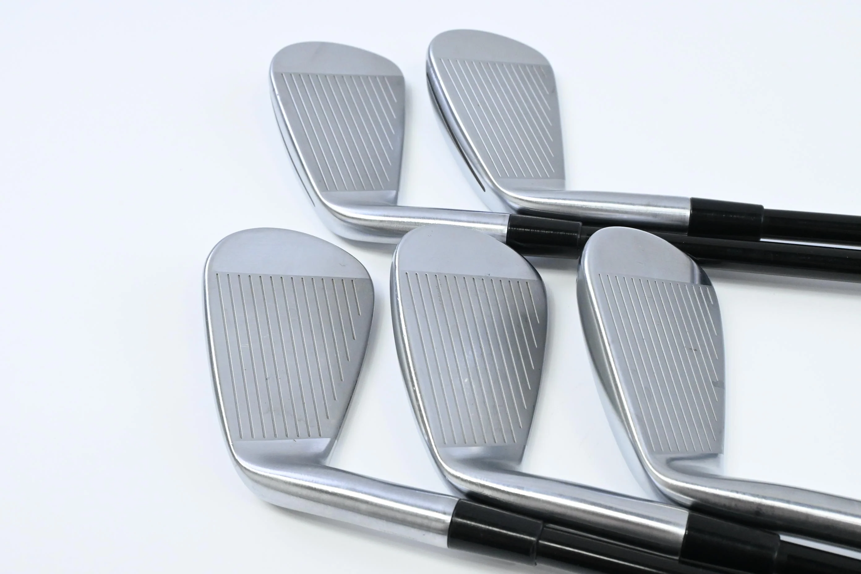 Taylormade P770/P790 2024 Combo Irons / 6-PW / Regular Flex MMT 65 Shafts - Image 3