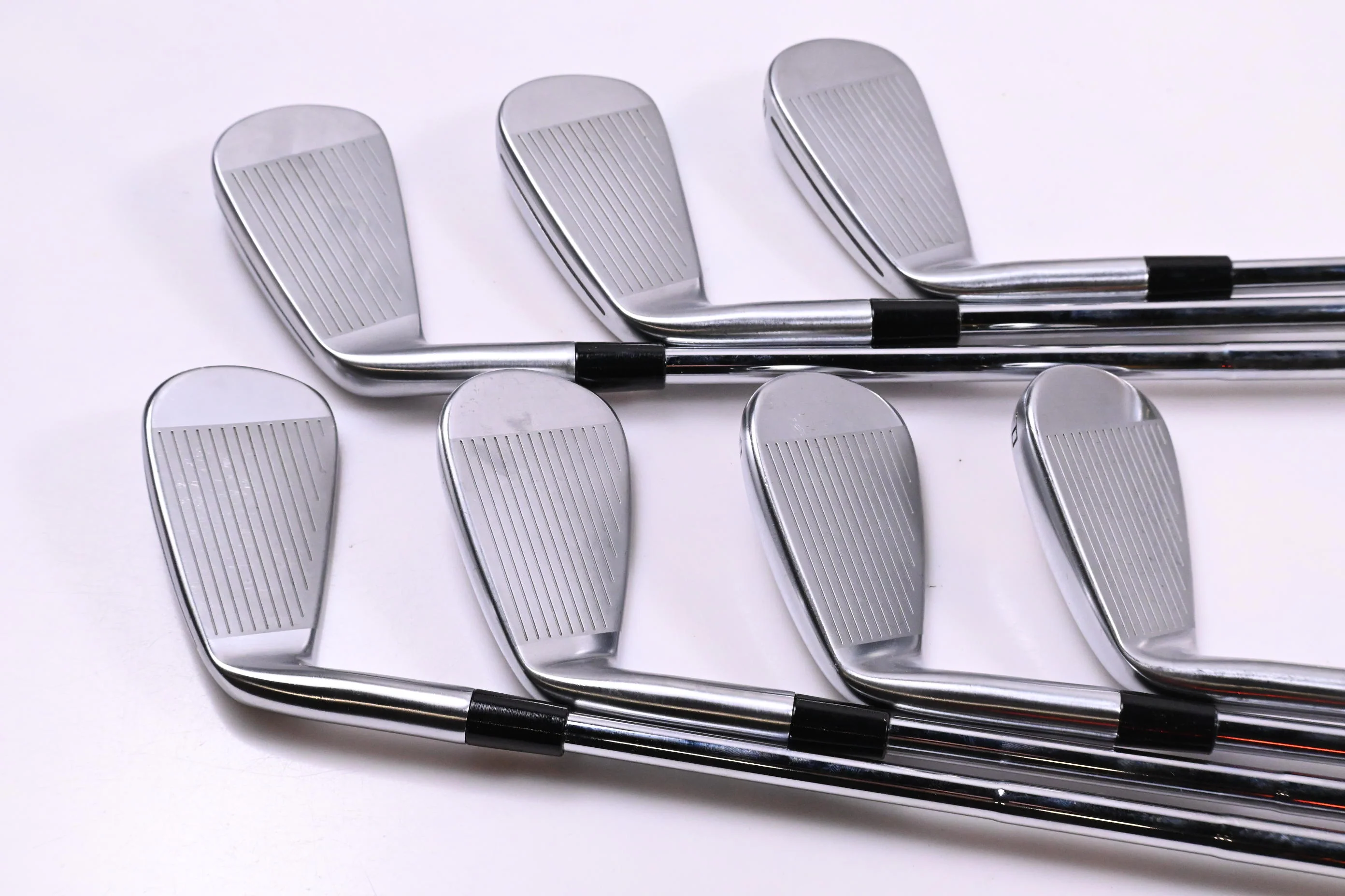 Taylormade P770 2024 Irons / 4-PW / X-Flex Dynamic Gold Mid 115 X100 Shafts - Image 3