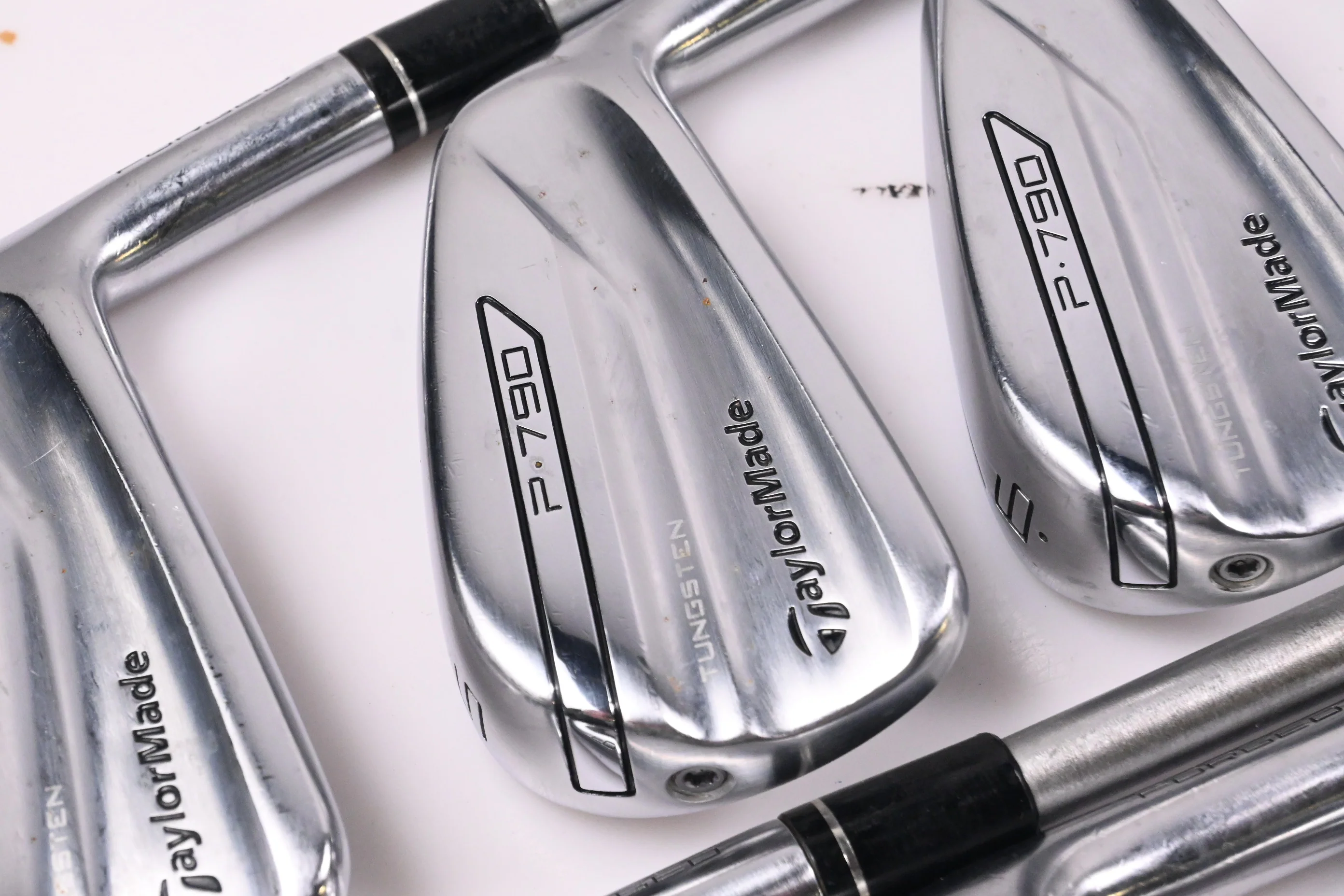 Taylormade P790 2017 Irons / 4-PW+GW / X-Flex KBS Tour C-Taper 130 Shafts
