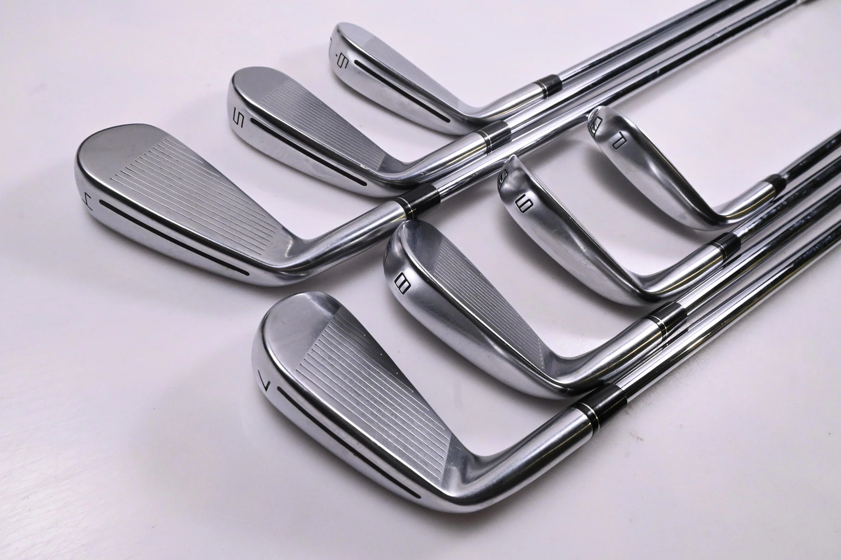 Taylormade P790 2017 Irons / 4-PW / Regular Flex Dynamic Gold 105 R300 - Image 4