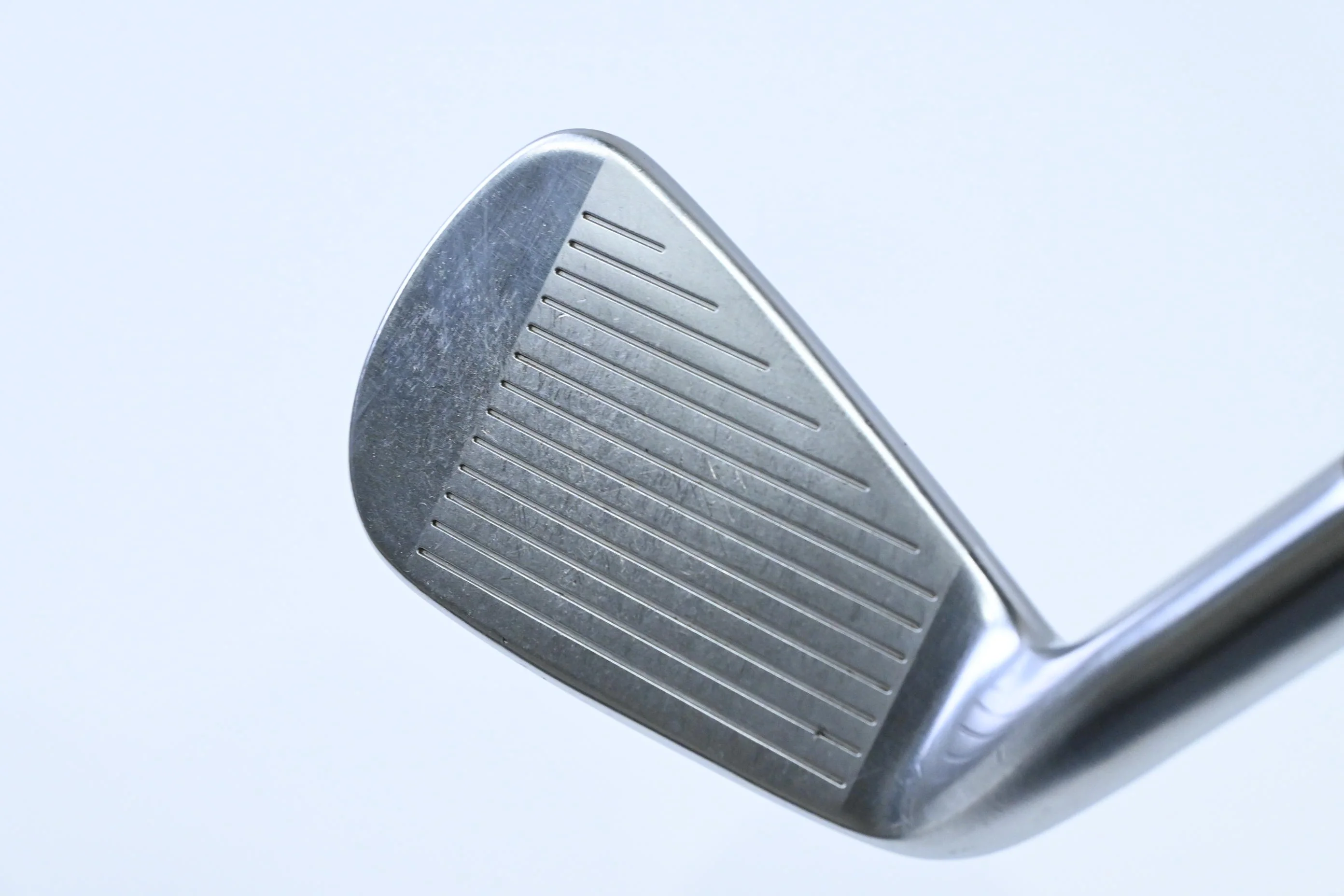 Taylormade P790 2017 #6 Iron / Regular Flex KBS Tour Shafts - Image 2