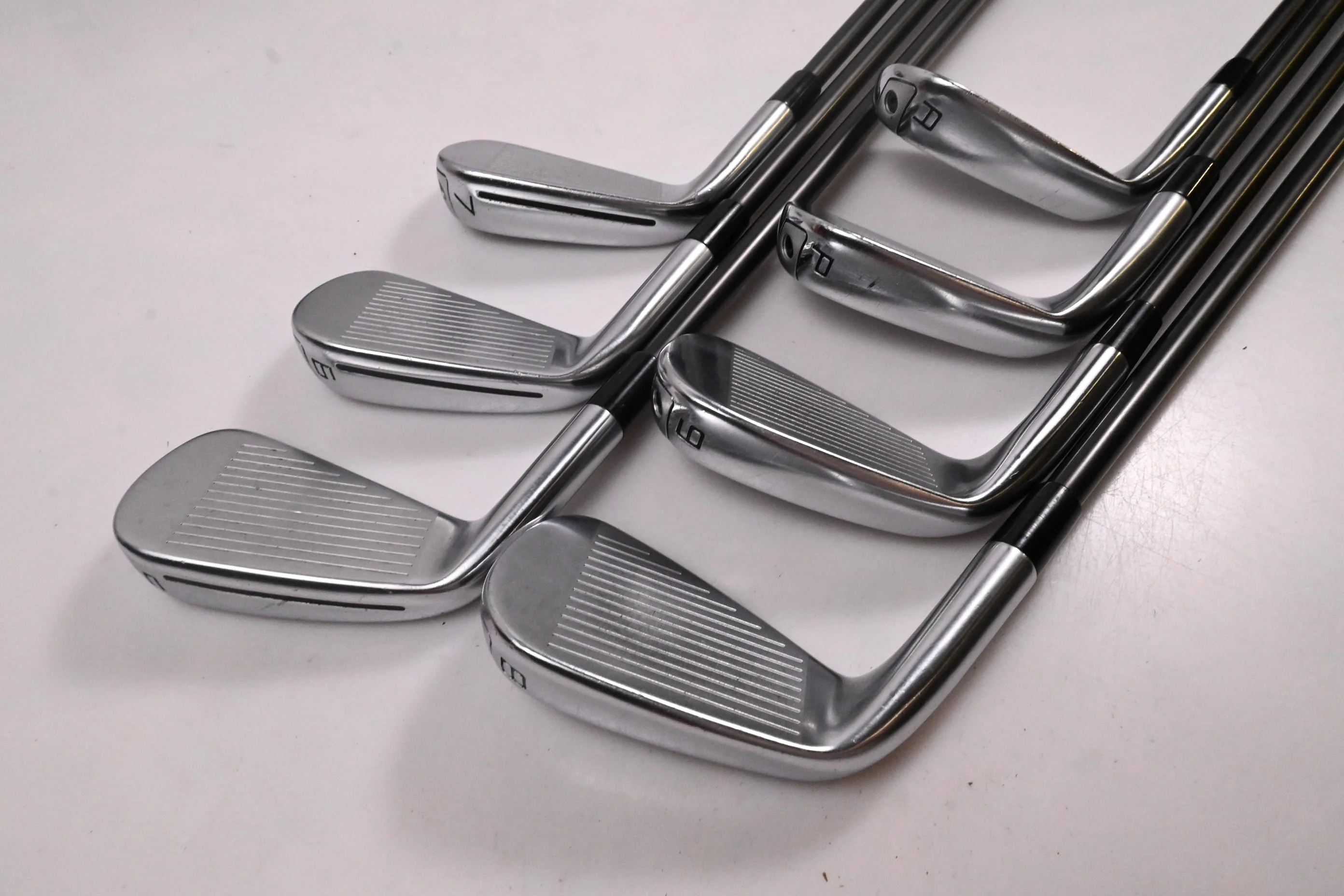 Taylormade P790 2019 Irons / 5-PW+GW / Regular Flex UST Recoil ES760 Shafts - Image 4