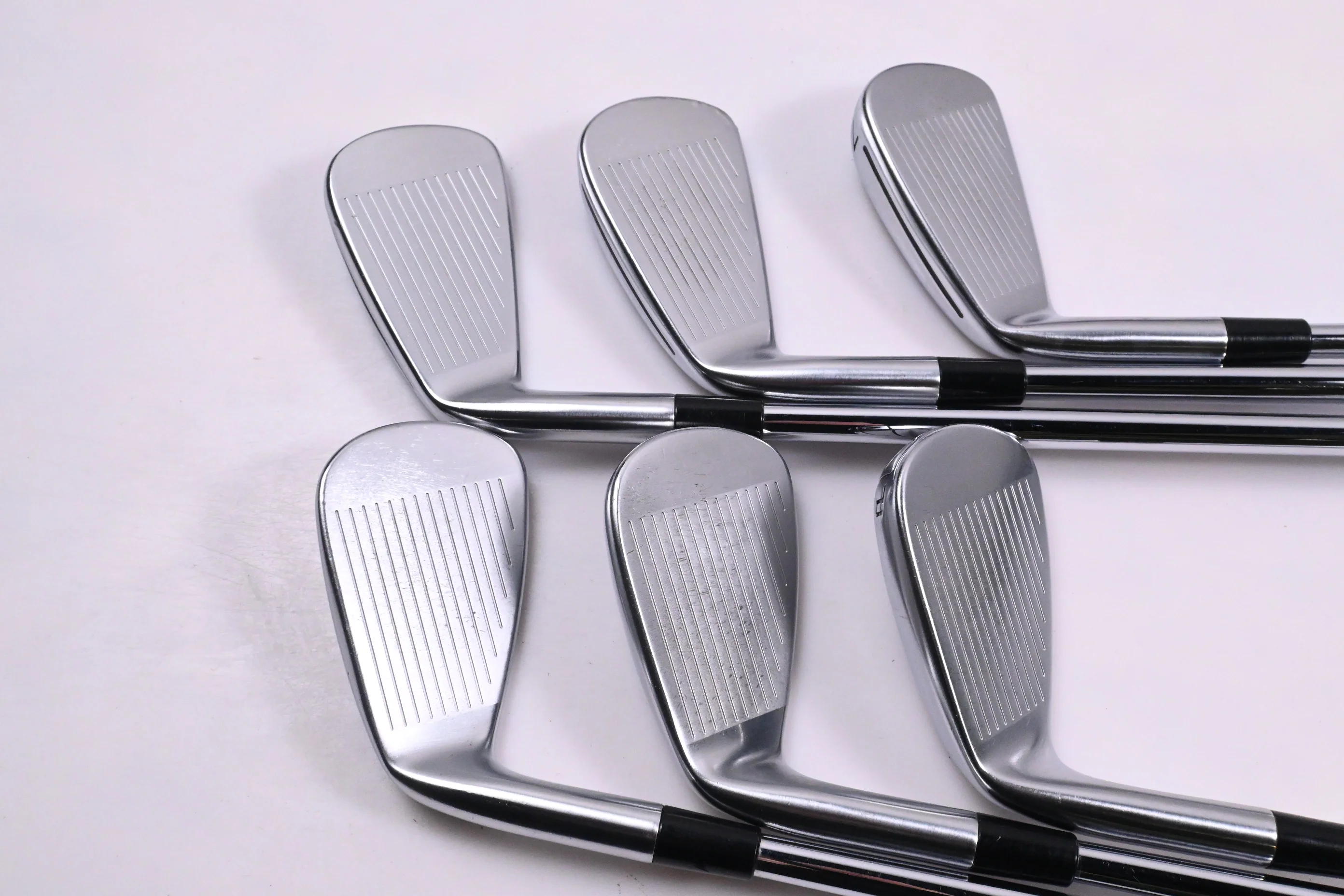Taylormade P790 2019 Irons / 5-PW / Regular Flex Dynamic Gold 105 R300 Shafts - Image 3