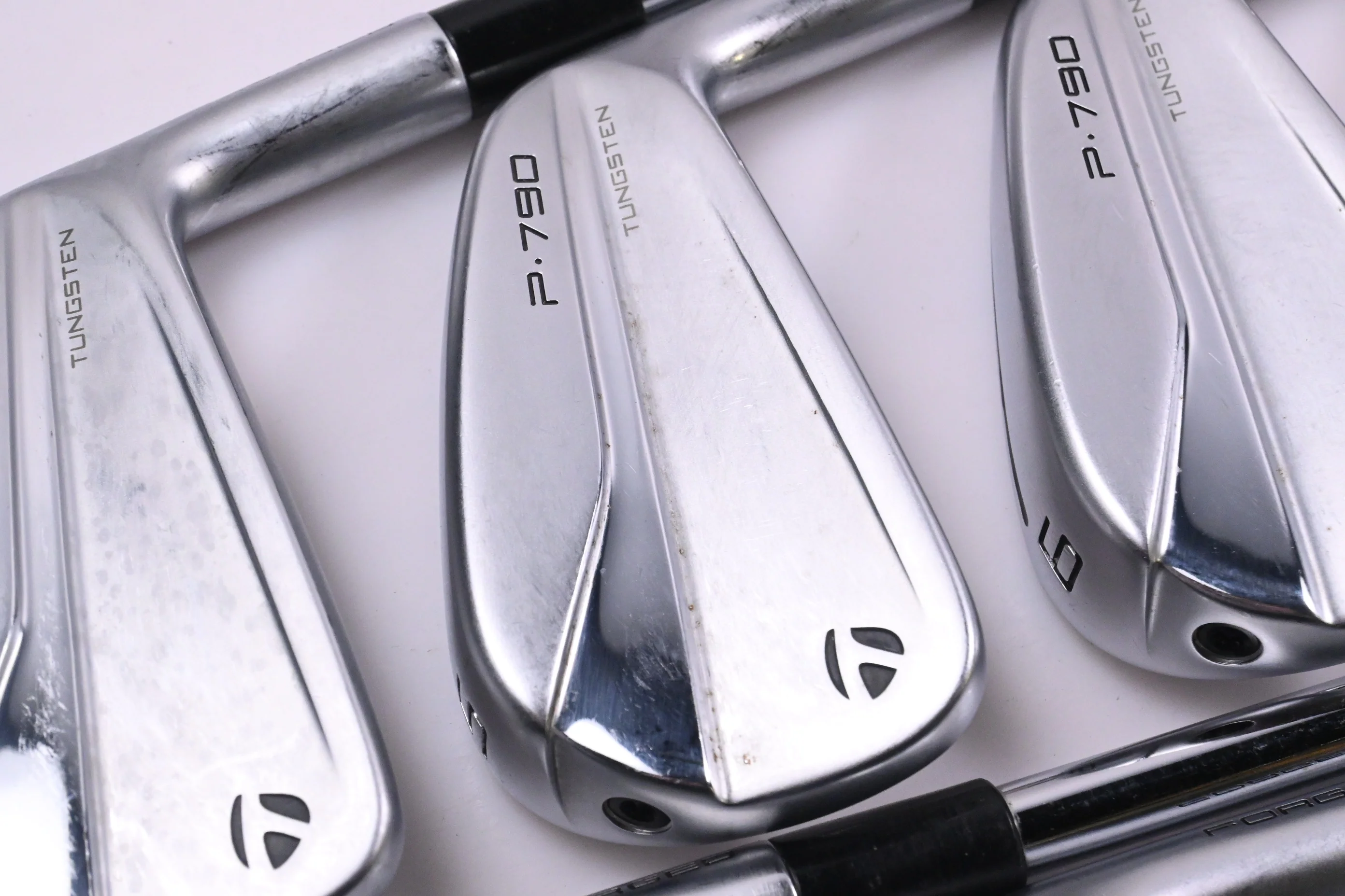 Taylormade P790 2021 Irons / 4-PW+GW / Regular Flex KBS MAX MT 85 Shafts