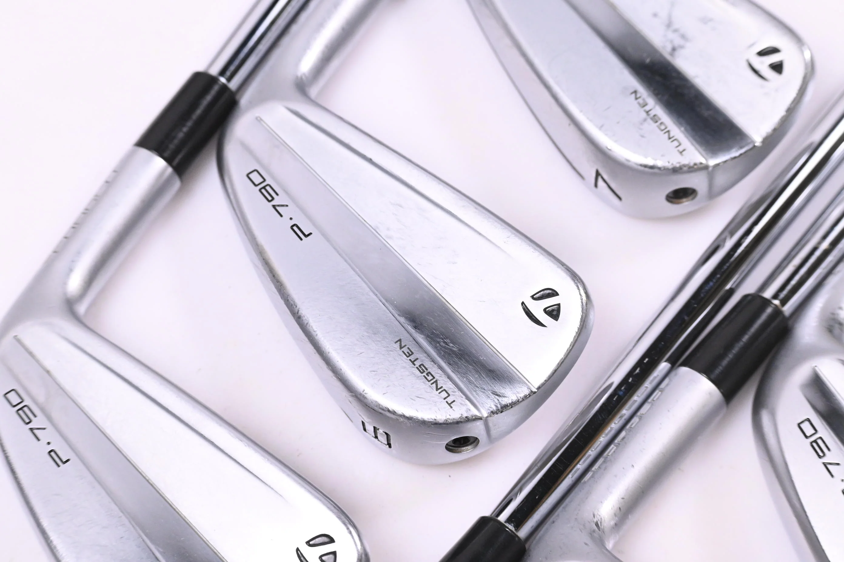 Taylormade P790 2023 Irons / 5-PW+GW / Stiff Flex Dynamic Gold 105 S300 Shafts