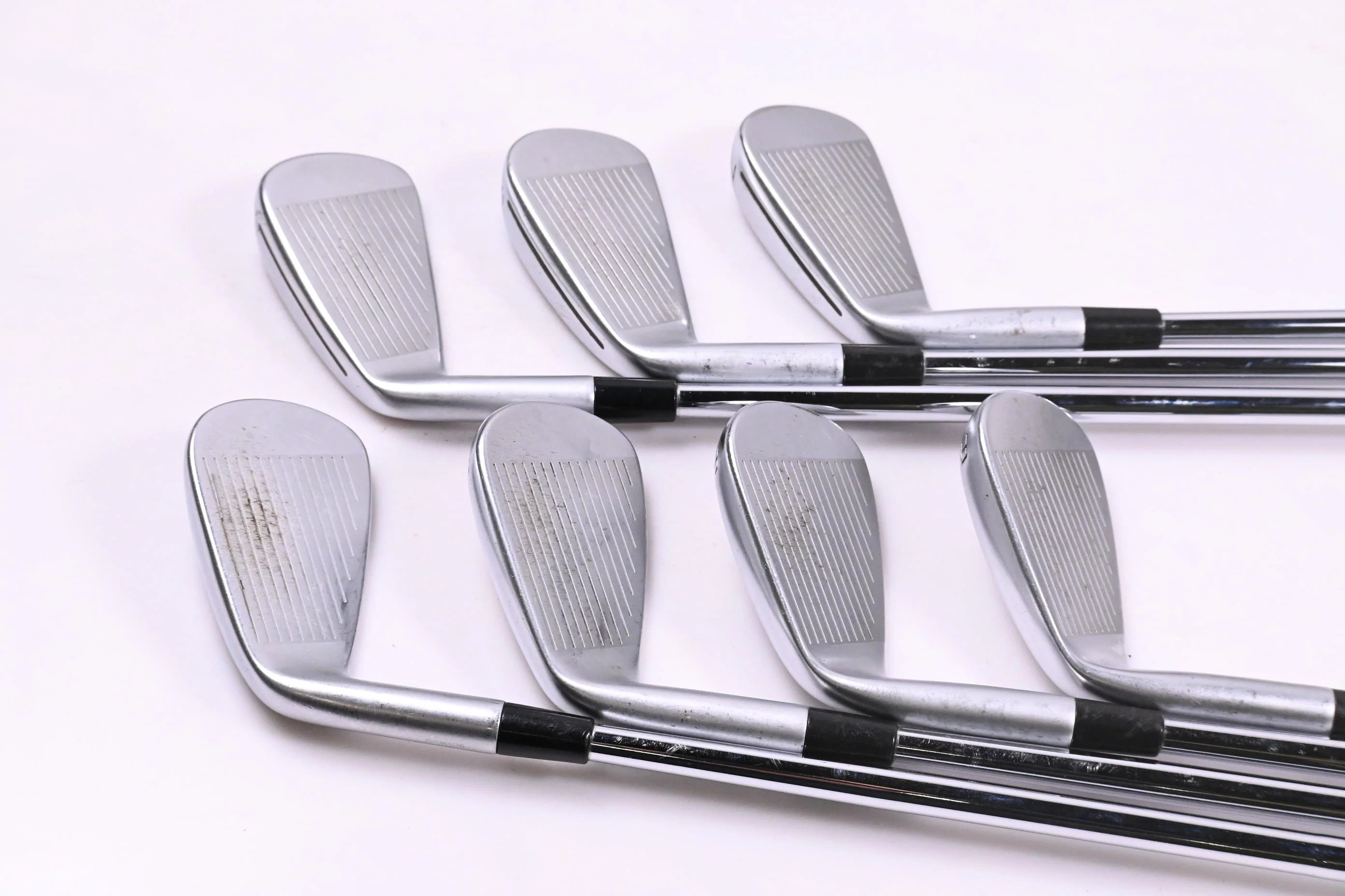 Taylormade P790 2023 Irons / 5-PW+GW / Stiff Flex Dynamic Gold 105 S300 Shafts - Image 3