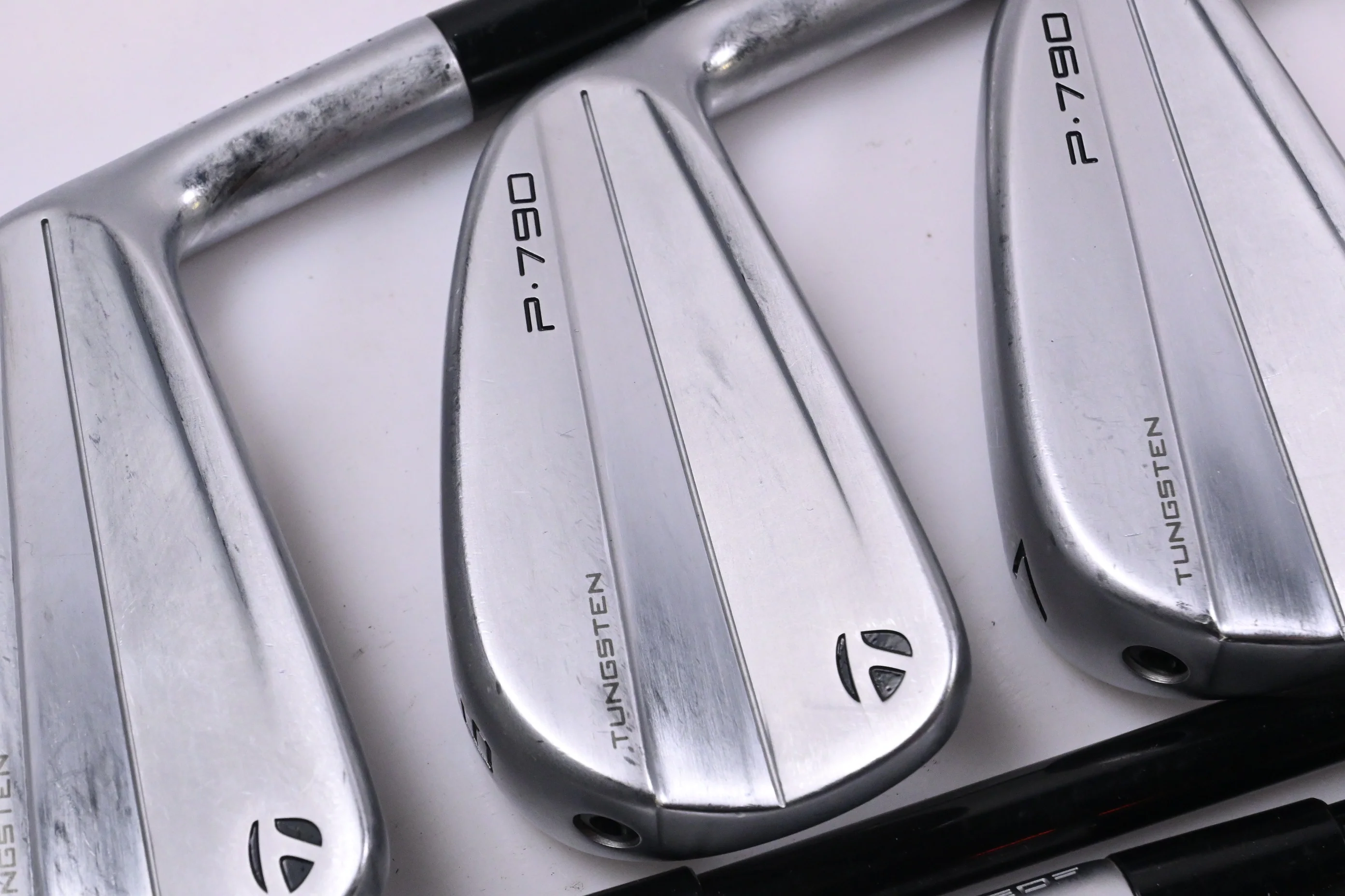 Taylormade P790 2023 Irons / 5-PW+GW / Regular Flex Ventus TR Blue 6 Shafts