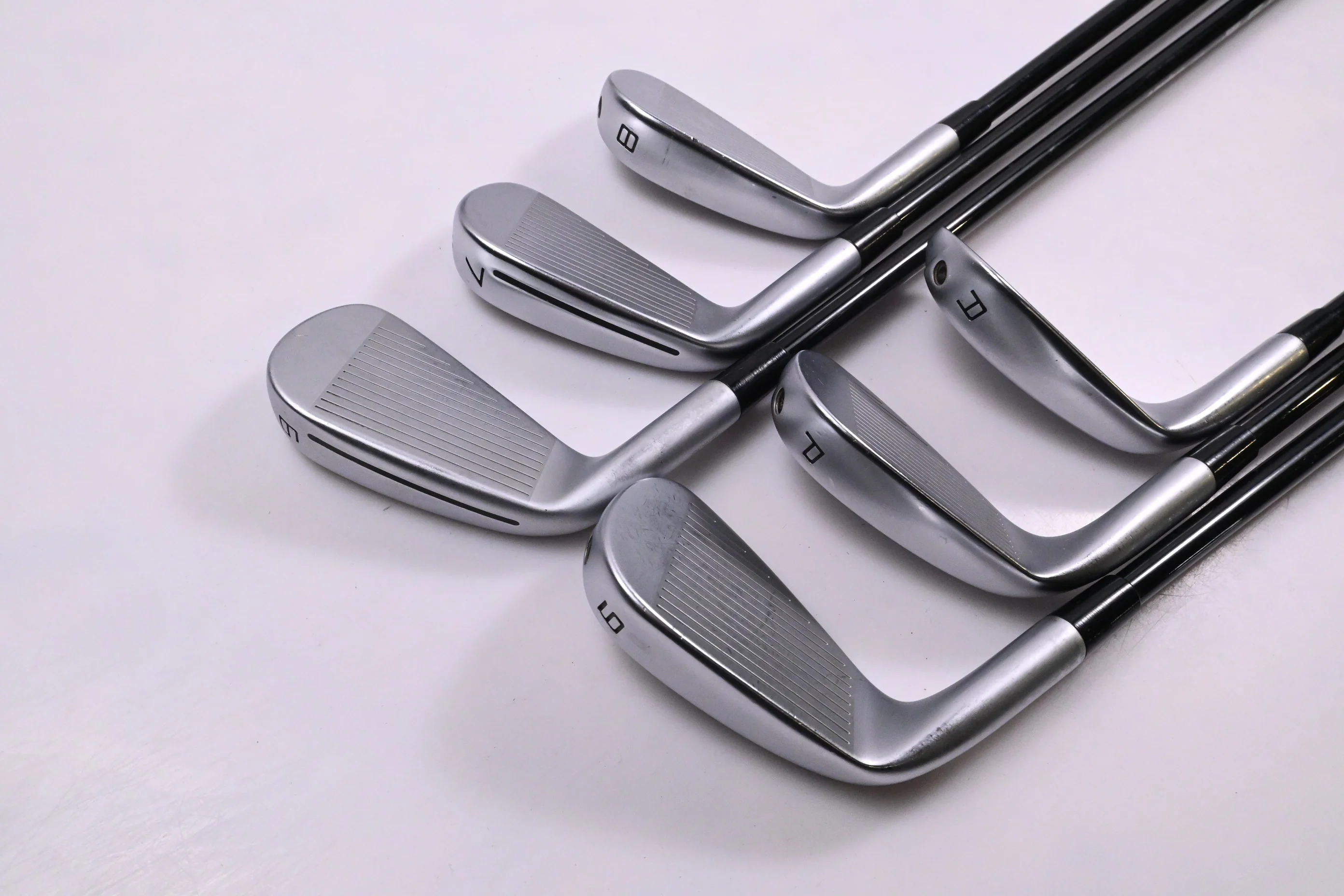 Taylormade P790 2023 Irons / 6-PW+GW / Regular Flex Ventus TR Blue 6 Shafts - Image 4