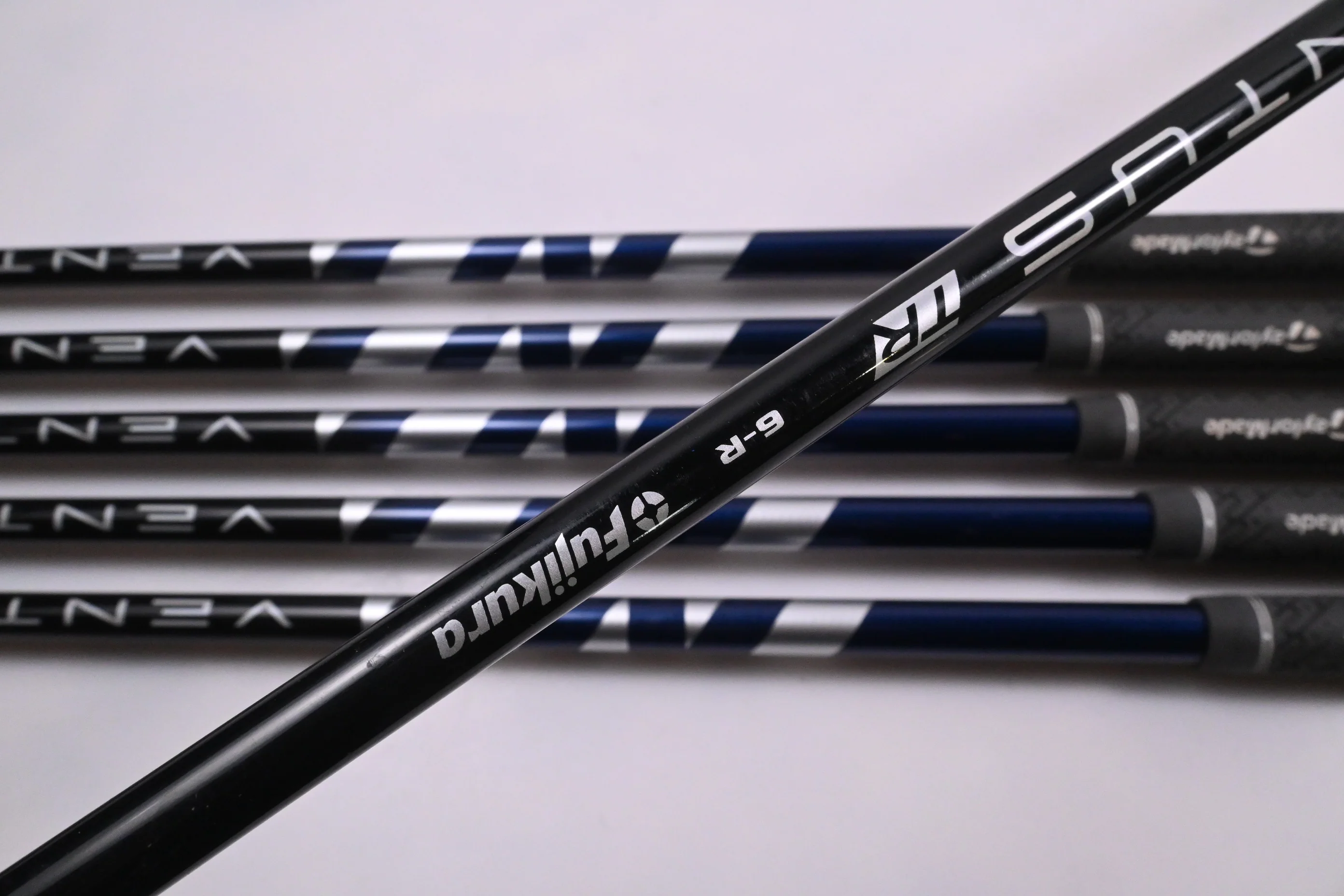 Taylormade P790 2023 Irons / 6-PW+GW / Regular Flex Ventus TR Blue 6 Shafts - Image 5