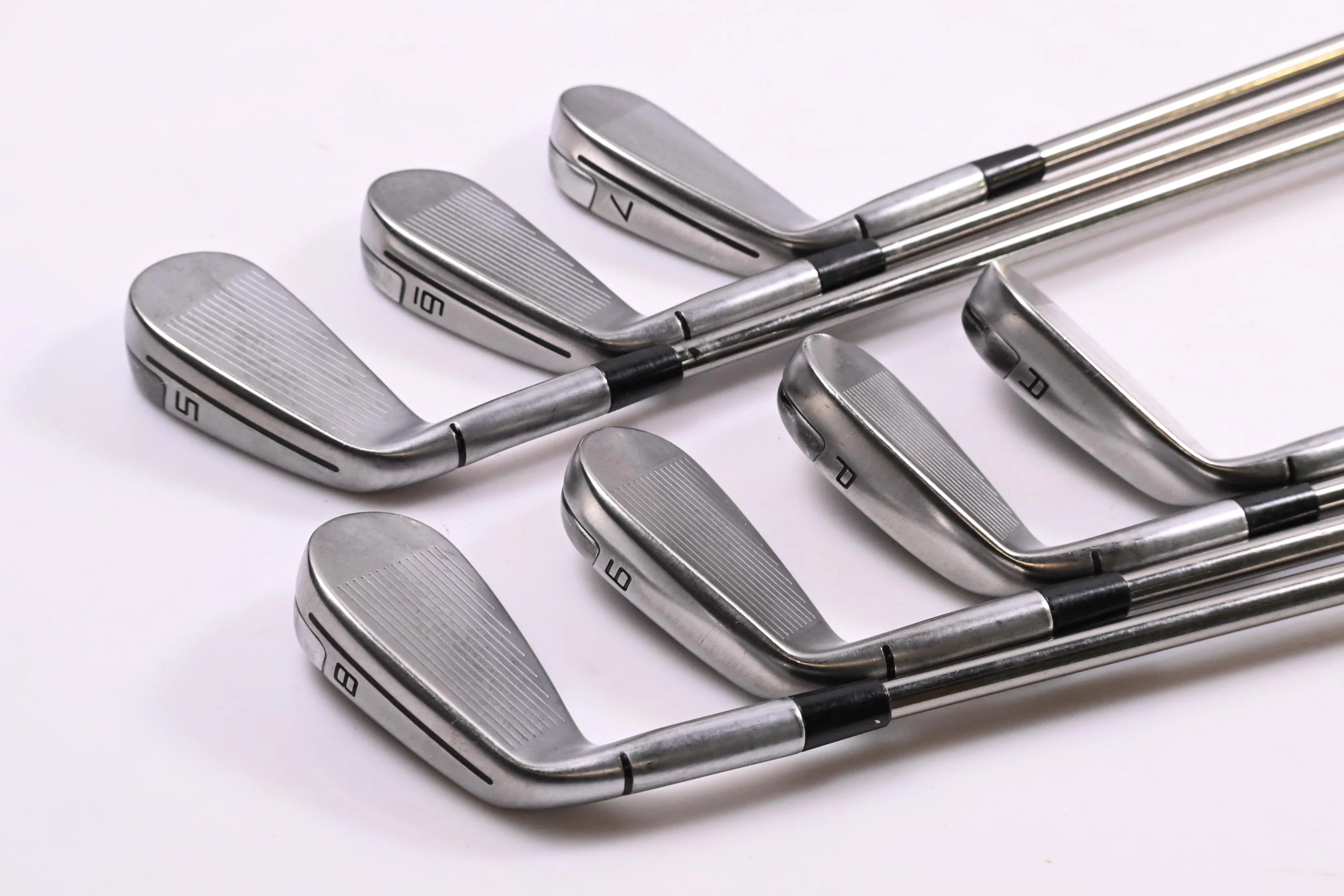 Taylormade P790 Ti Irons / 5-PW+GW / Regular Flex UST Recoil ESX460 Shafts - Image 4