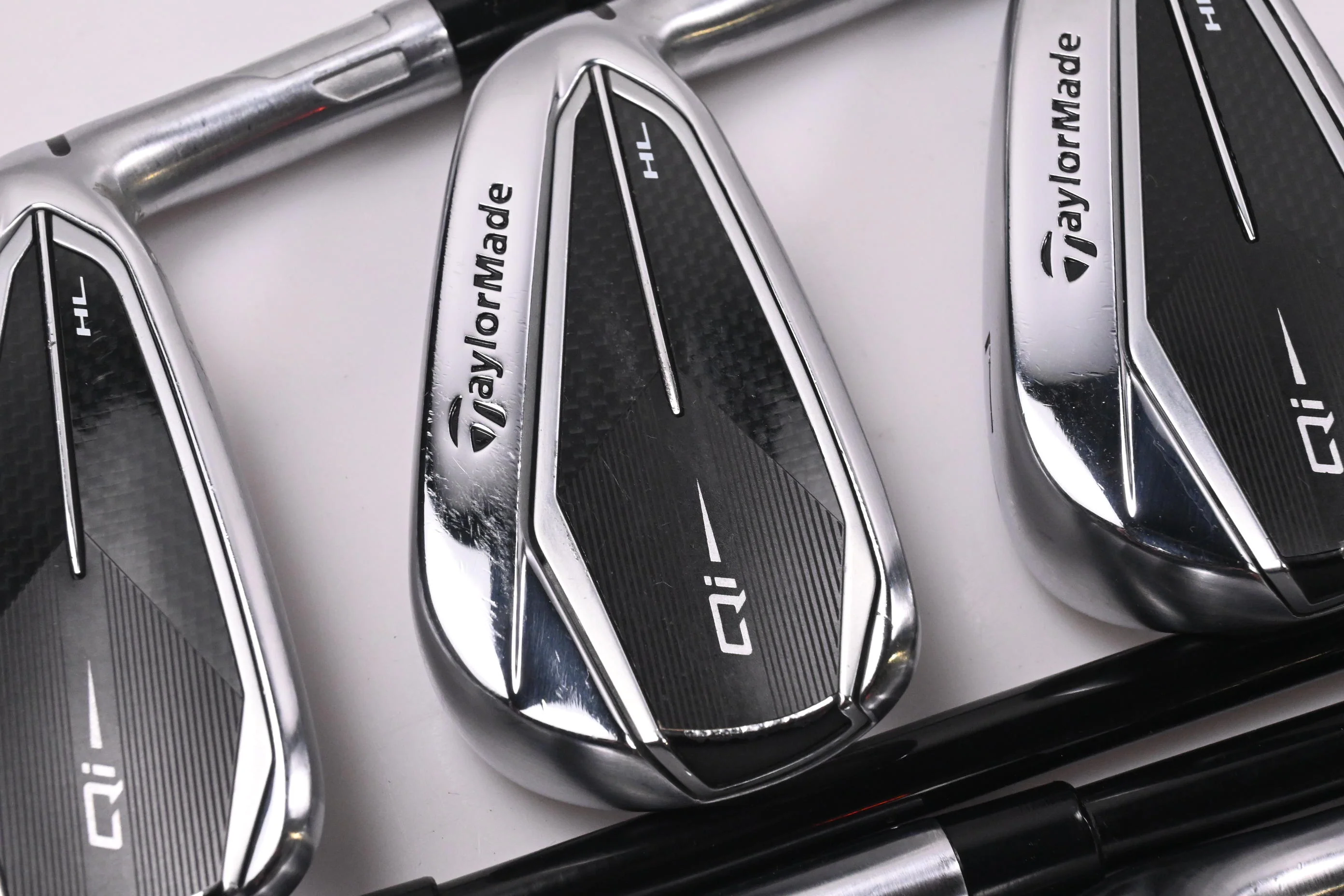 Taylormade Qi HL Irons / 5-PW+GW / Regular Flex Ventus TR Blue 6 Shafts