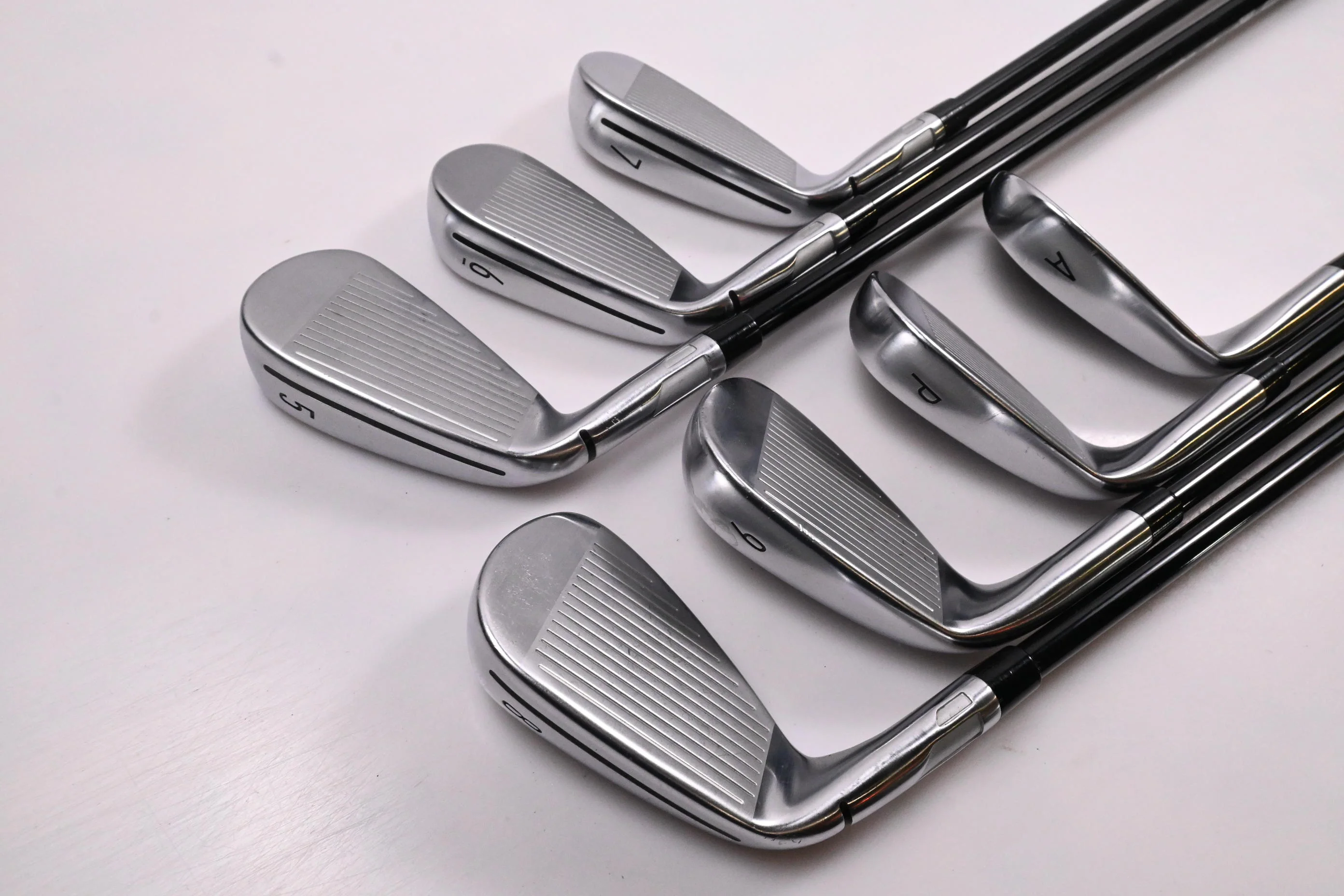 Taylormade Qi HL Irons / 5-PW+GW / Regular Flex Ventus TR Blue 6 Shafts - Image 4