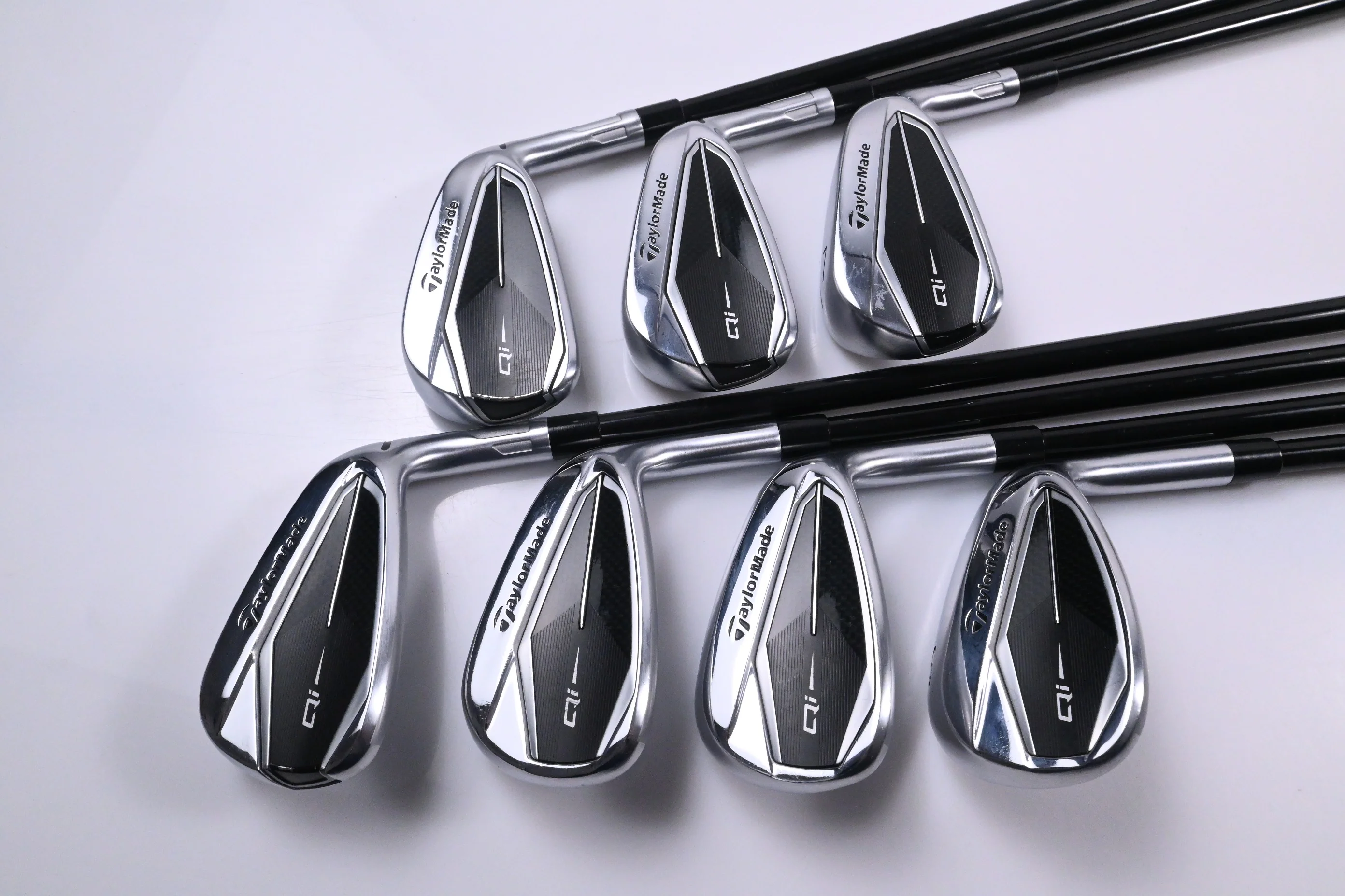 Taylormade Qi Irons / 5-PW+SW / Regular Flex Fujikura Ventus TR Blue 6 Shafts - Image 2