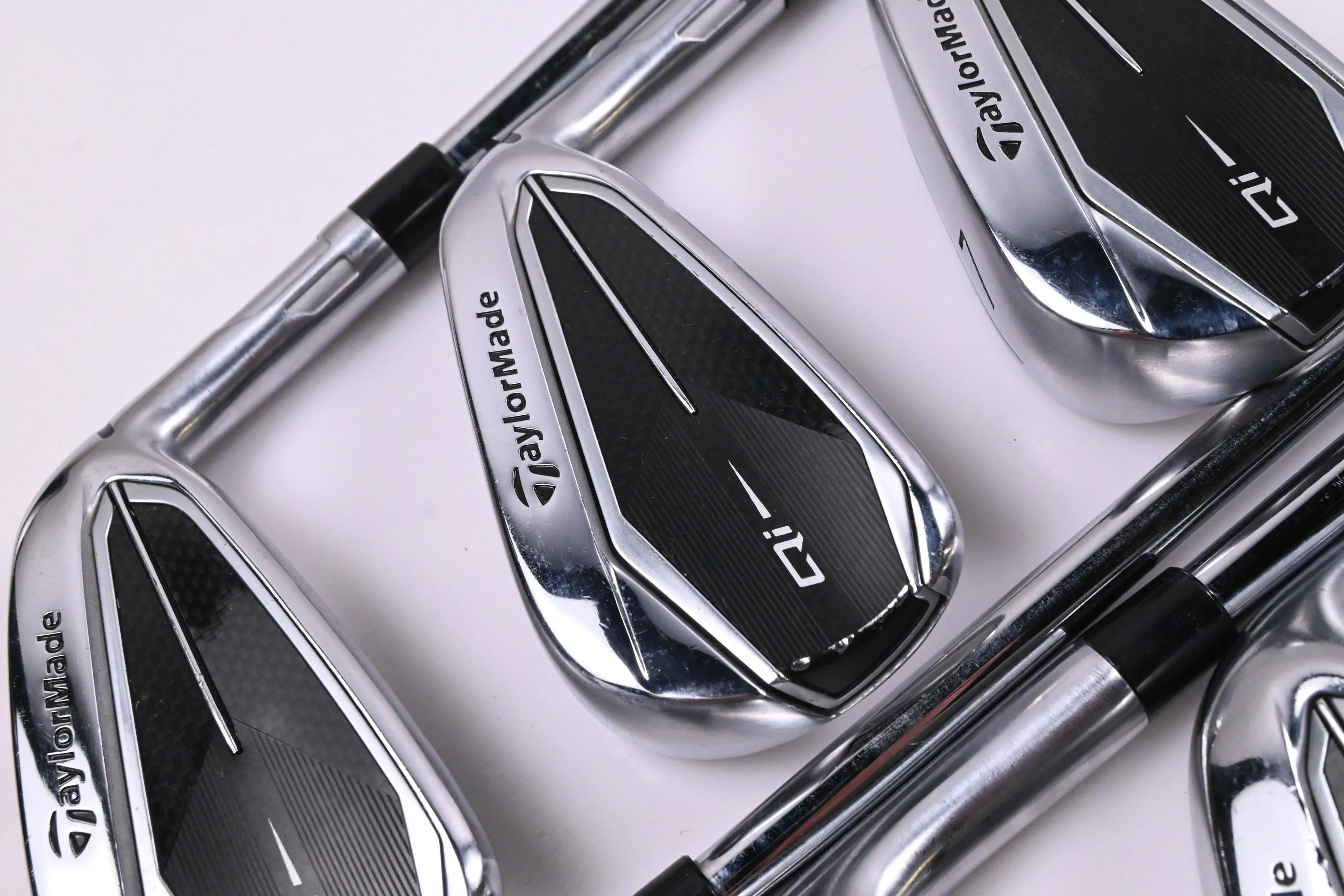 Taylormade Qi Irons / 5-PW+SW / Stiff Flex KBS MAX MT 85 Shafts