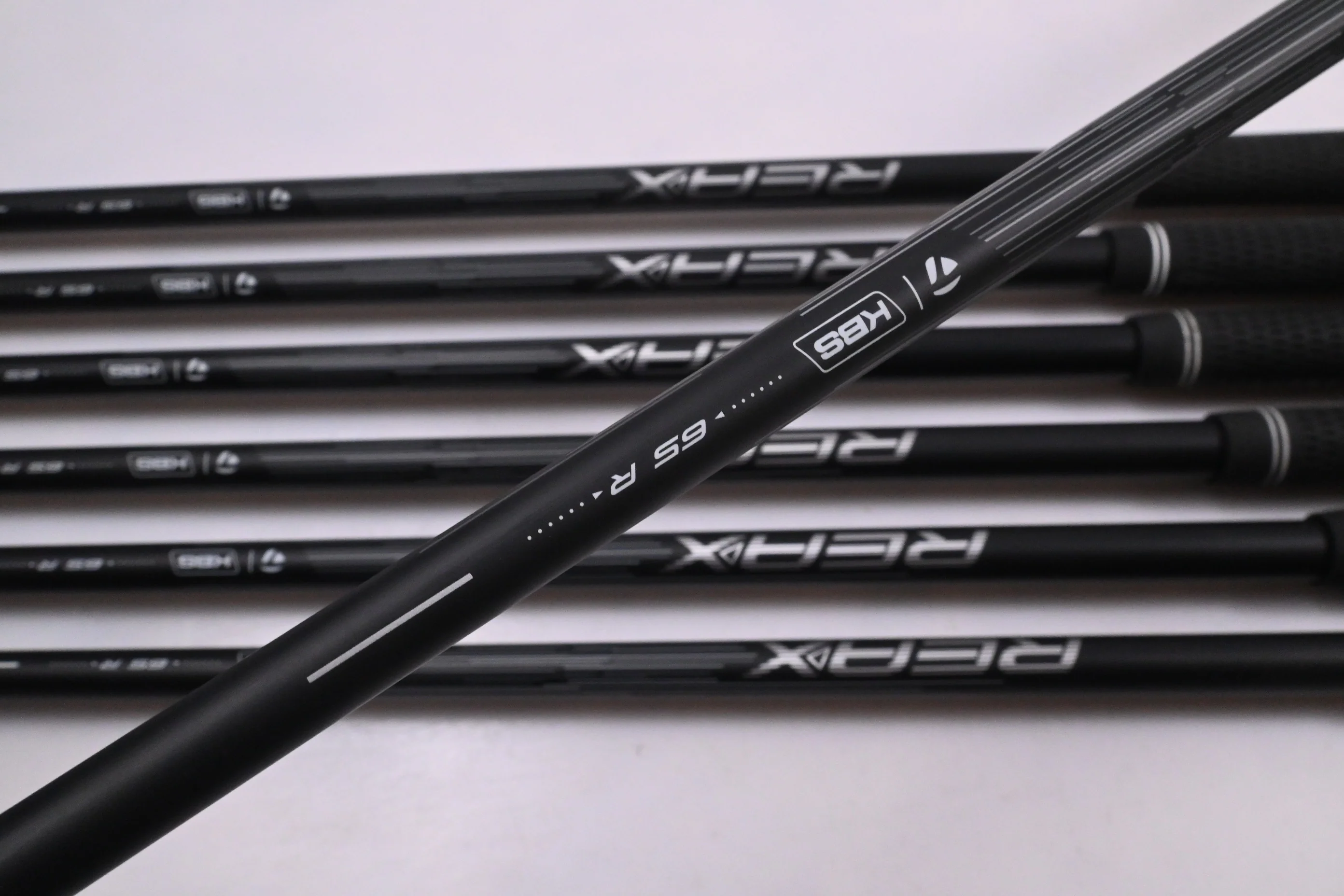 Taylormade Qi Max HL Irons / 6-PW+GW+SW / Regular Flex KBS Reax 65 Shafts - Image 5
