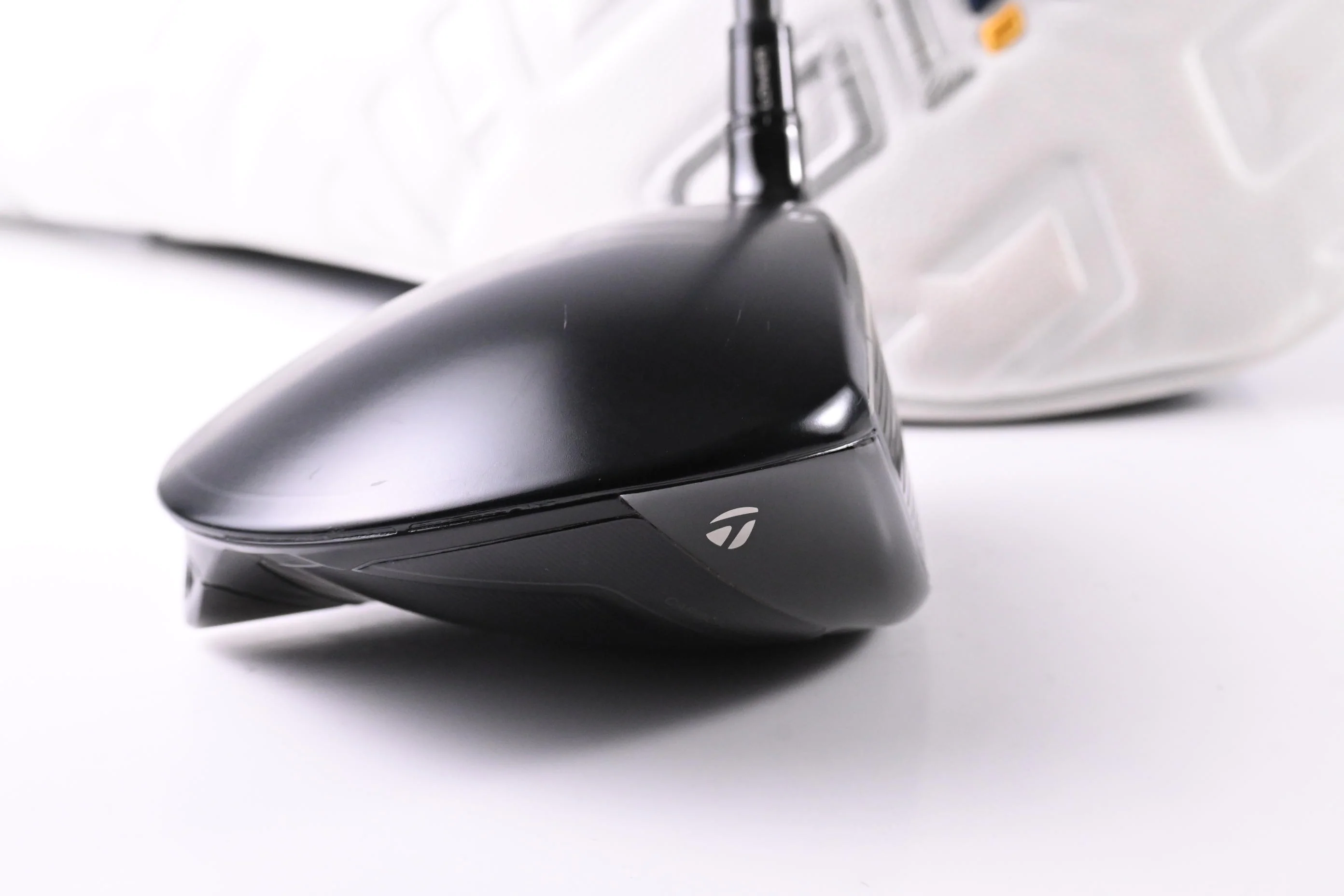 Taylormade Qi10 Designer Series Driver / 10.5 Degree / Regular Flex EvenFlow 50 - Image 3
