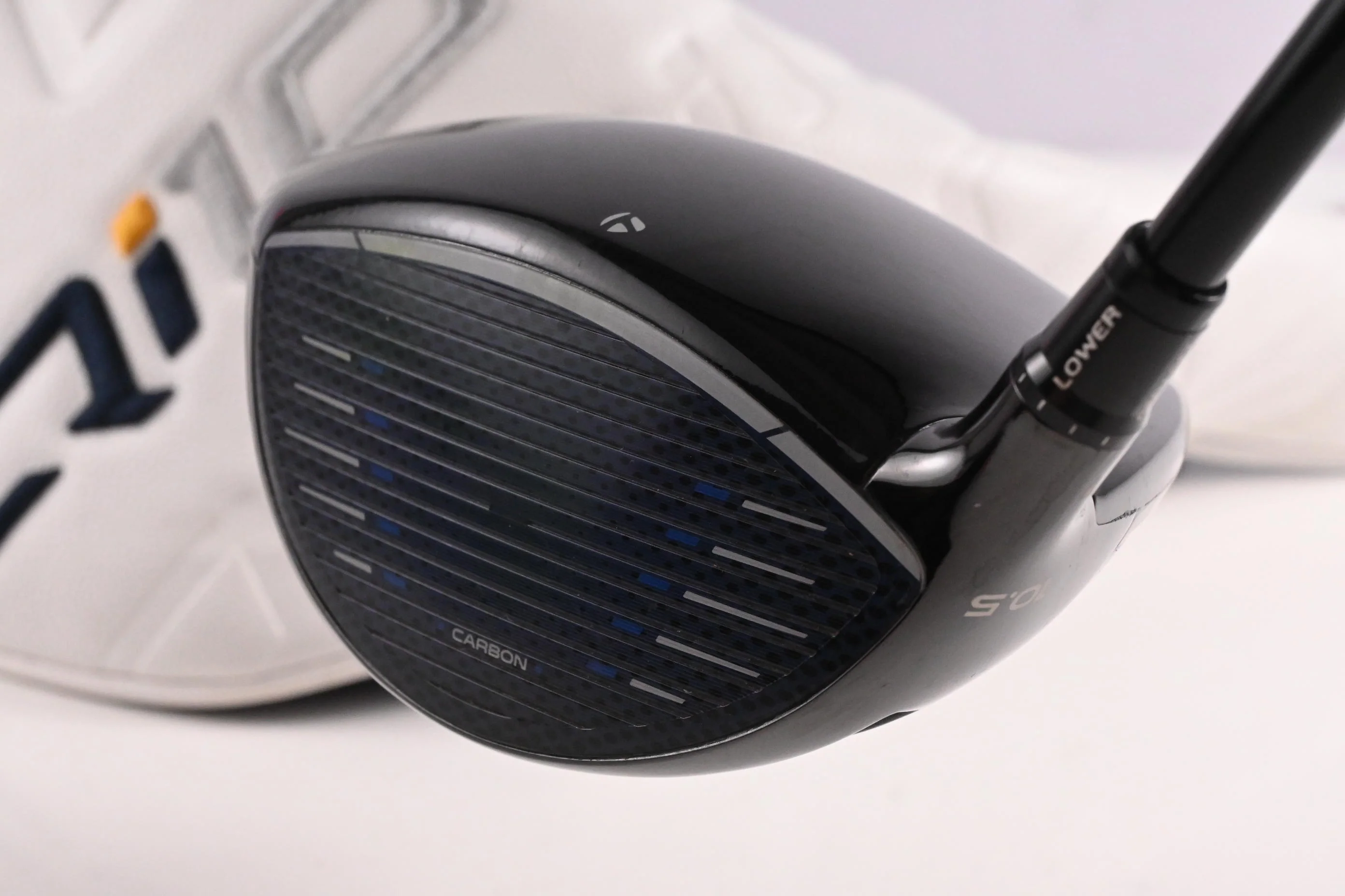 Taylormade Qi10 Driver / 10.5 Degree / Stiff Flex Fujikura Ventus Red 5 Shaft - Image 4