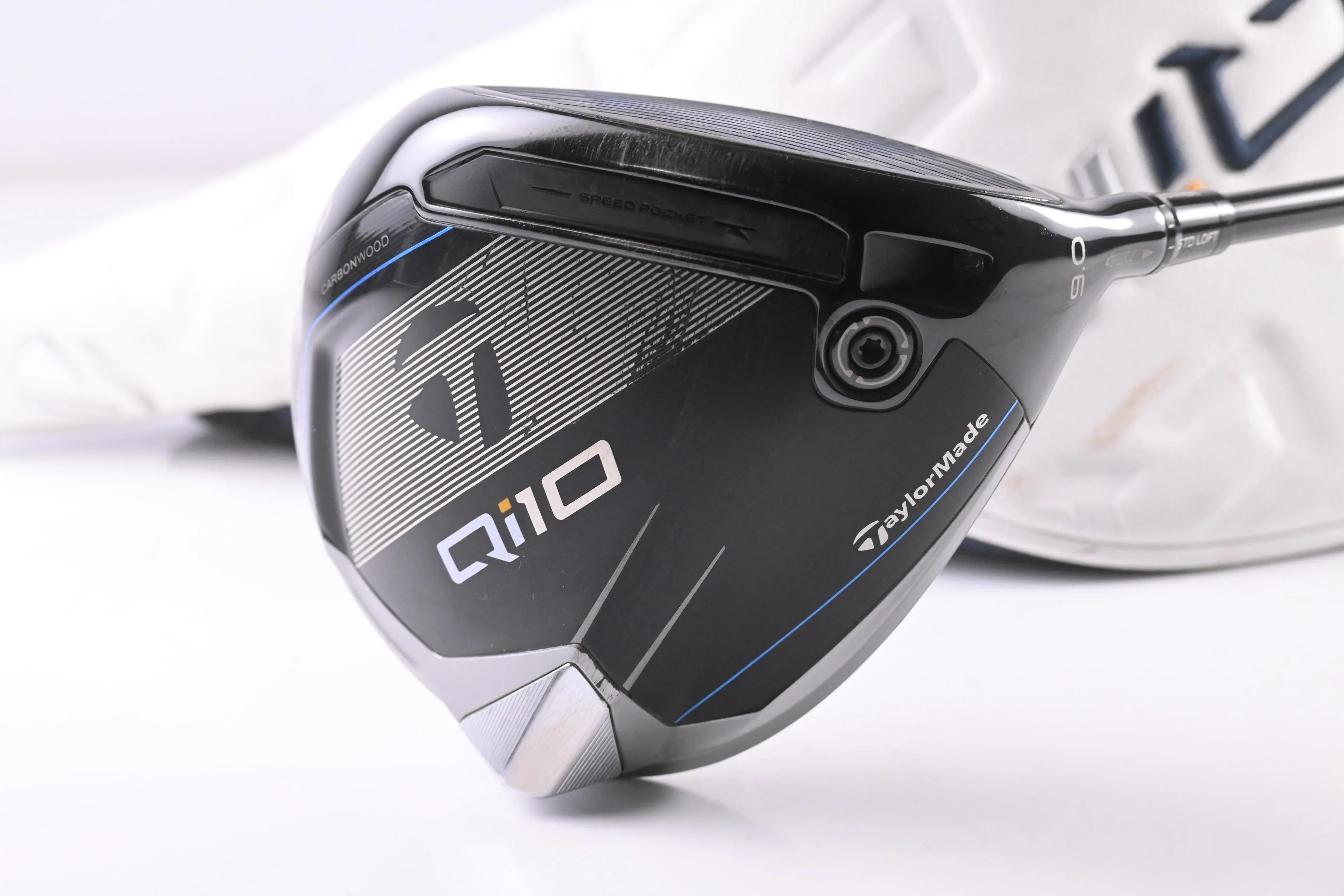 Taylormade Qi10 Driver / 9 Degree / Stiff Flex Tensei AV Blue 55 Shaft - Image 2