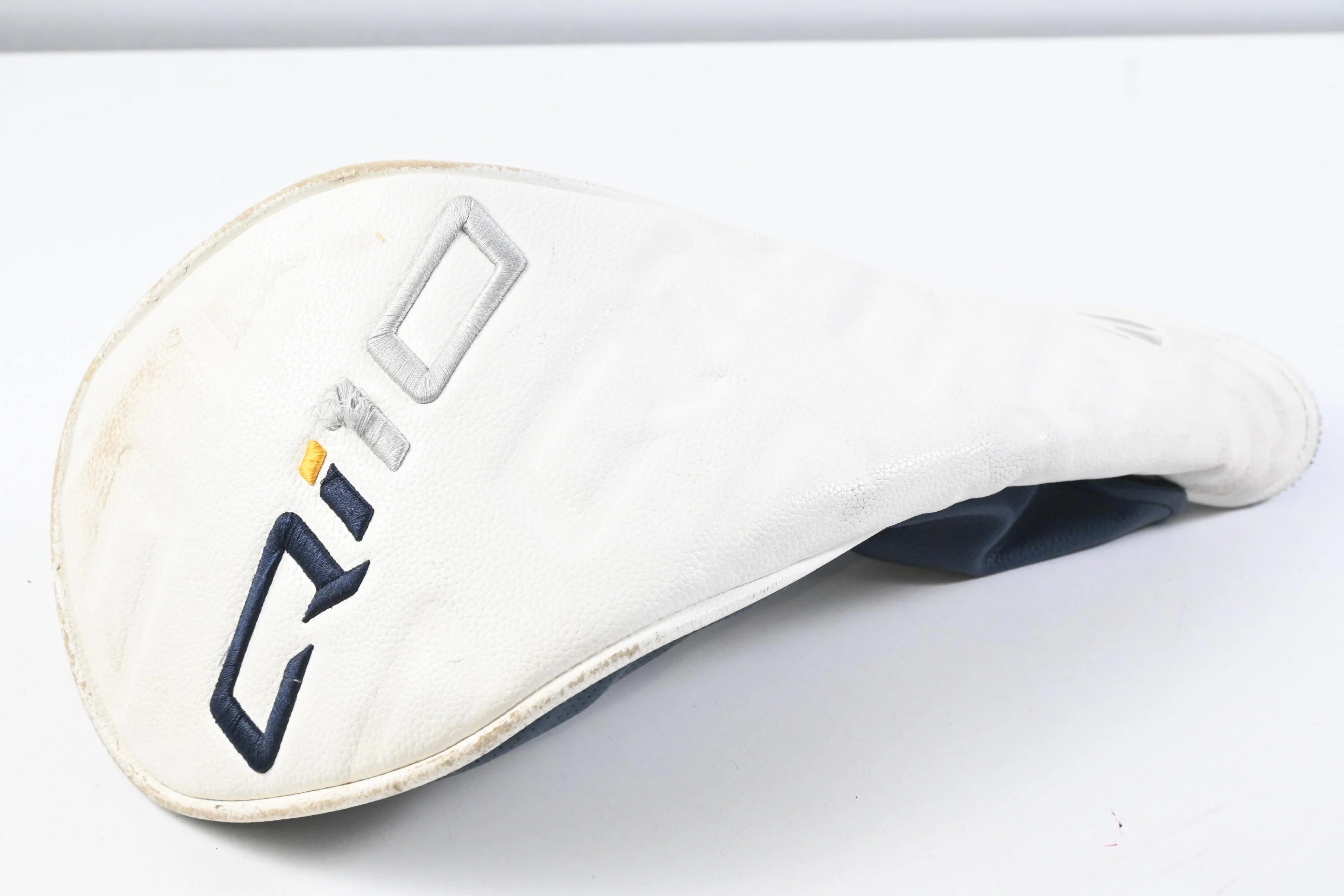 Taylormade Qi10 Driver / 10.5 Degree / Stiff Flex Fujikura Ventus TR Blue 5 - Image 9