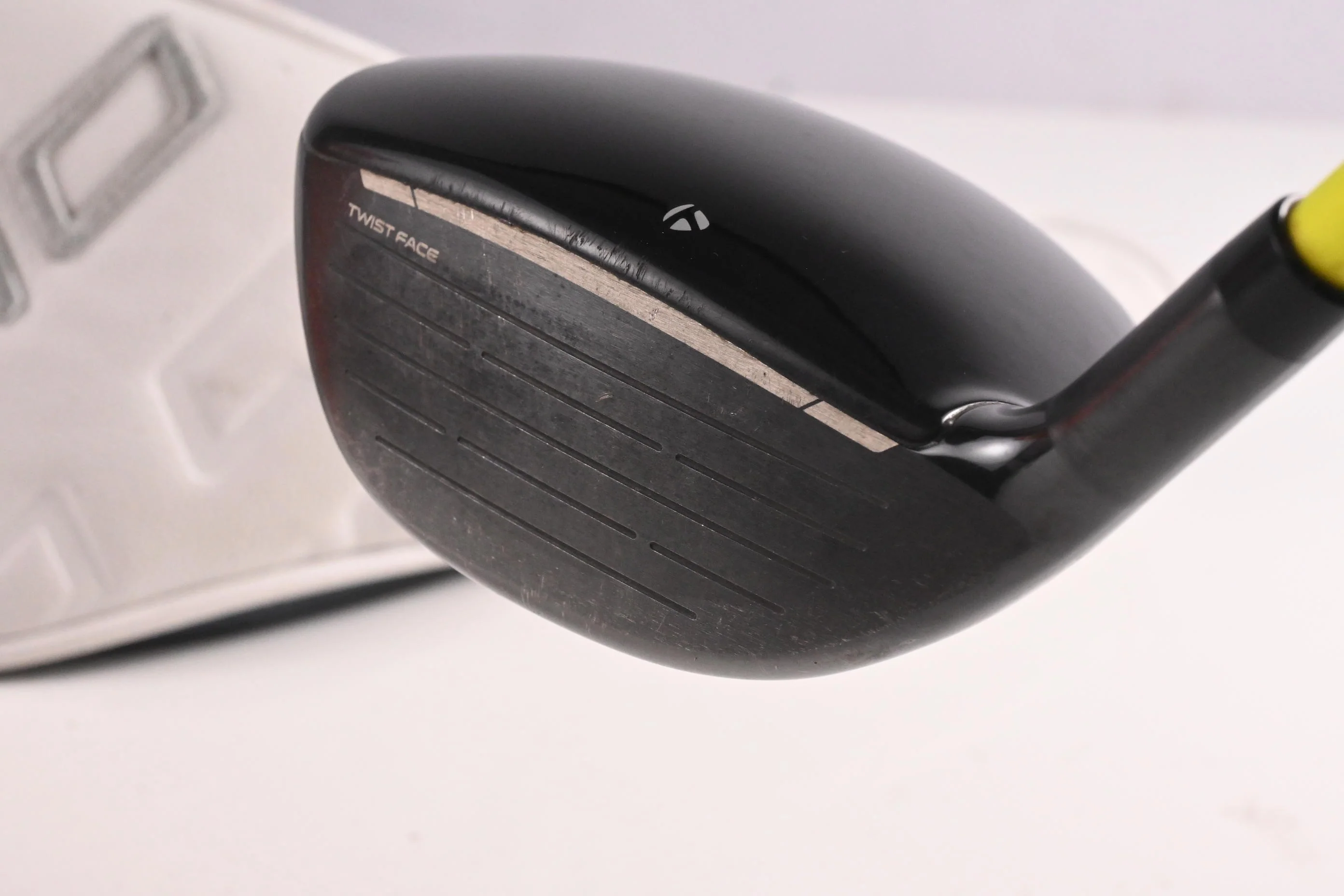 Taylormade Qi10 #3 Wood / 15 Degree / Regular Flex UST Proforce V2 6 Shaft - Image 4