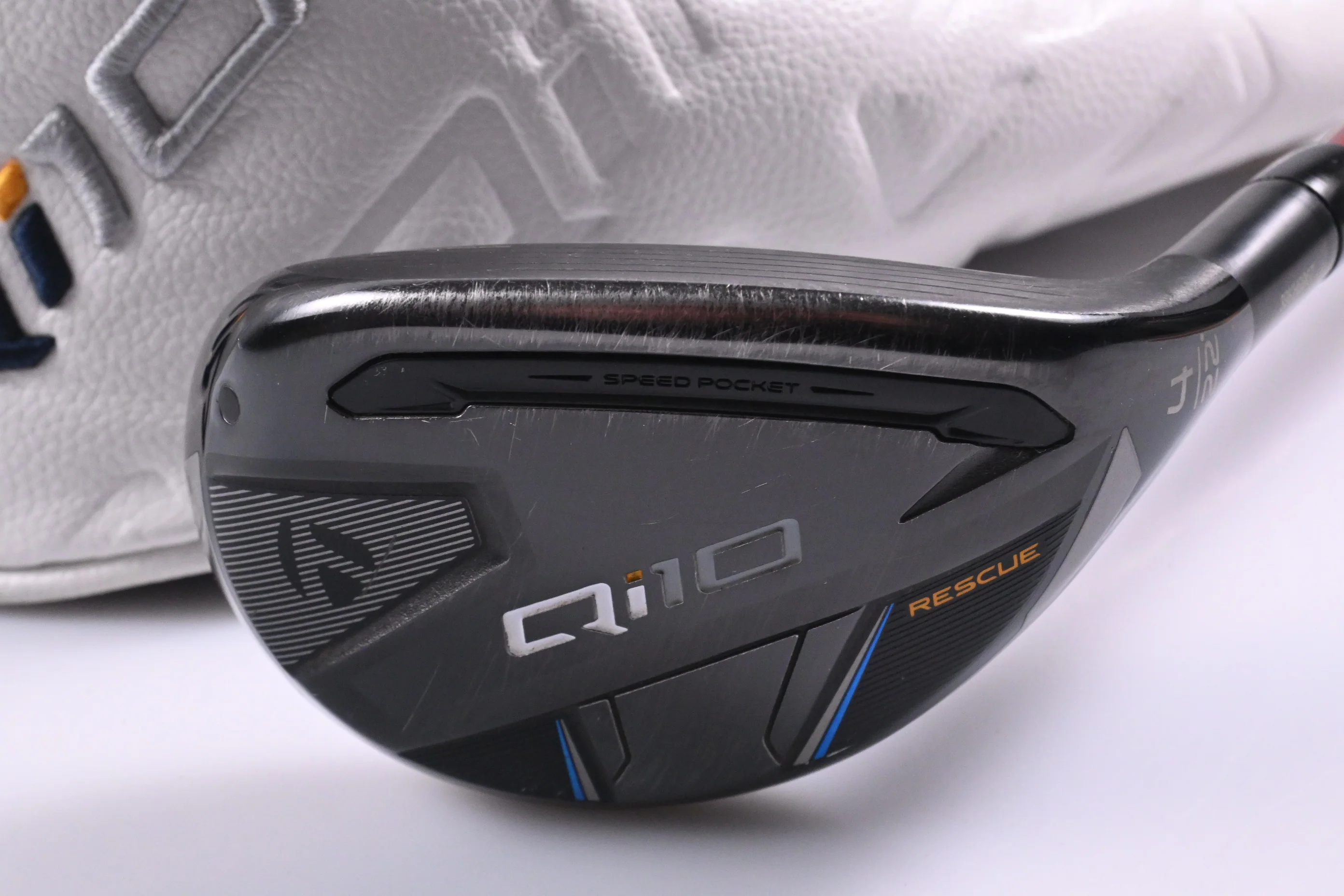 Taylormade Qi10 #4 Hybrid / 22 Degree / Senior Flex Project X Denali Red 60 - Image 2