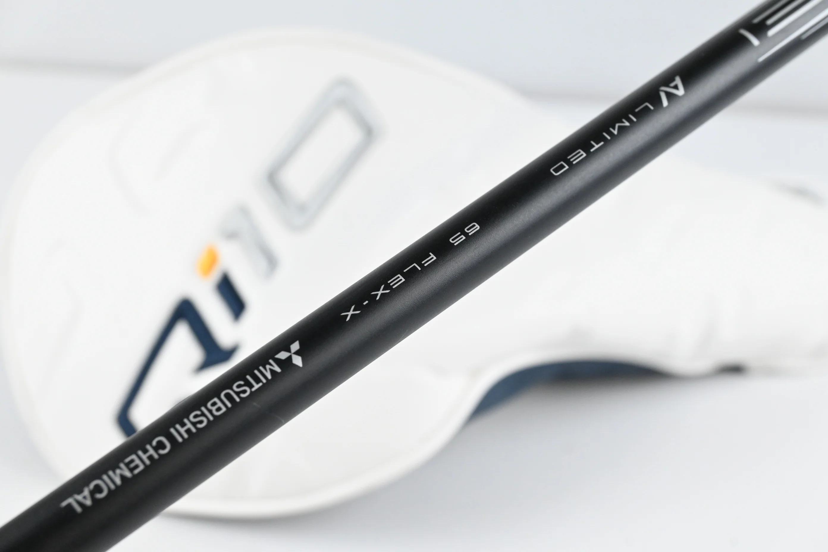 Taylormade Qi10 LS Driver / 10.5 Degree / X-Flex Tensei AV Limited Blue 65 Shaft - Image 6