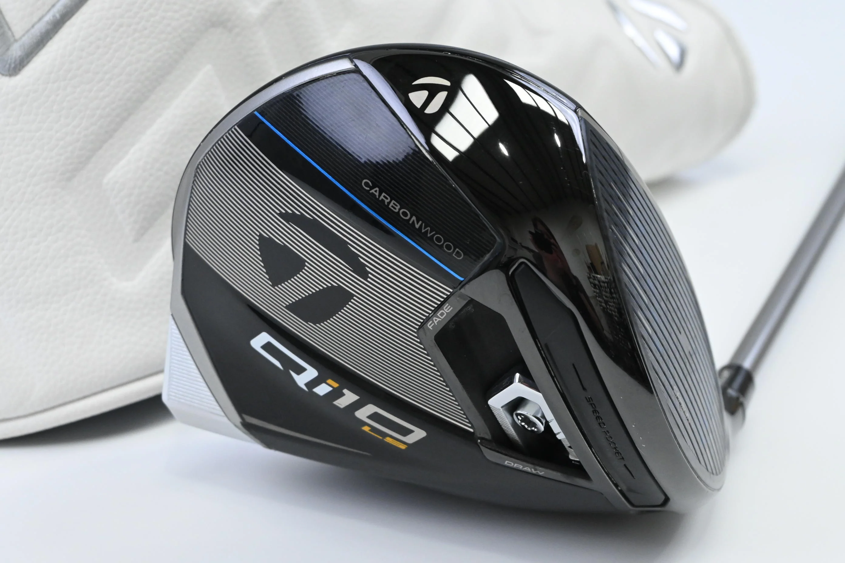 Taylormade Qi10 LS Driver / 9 Degree / Regular Flex Fujikura Speeder NX TCS